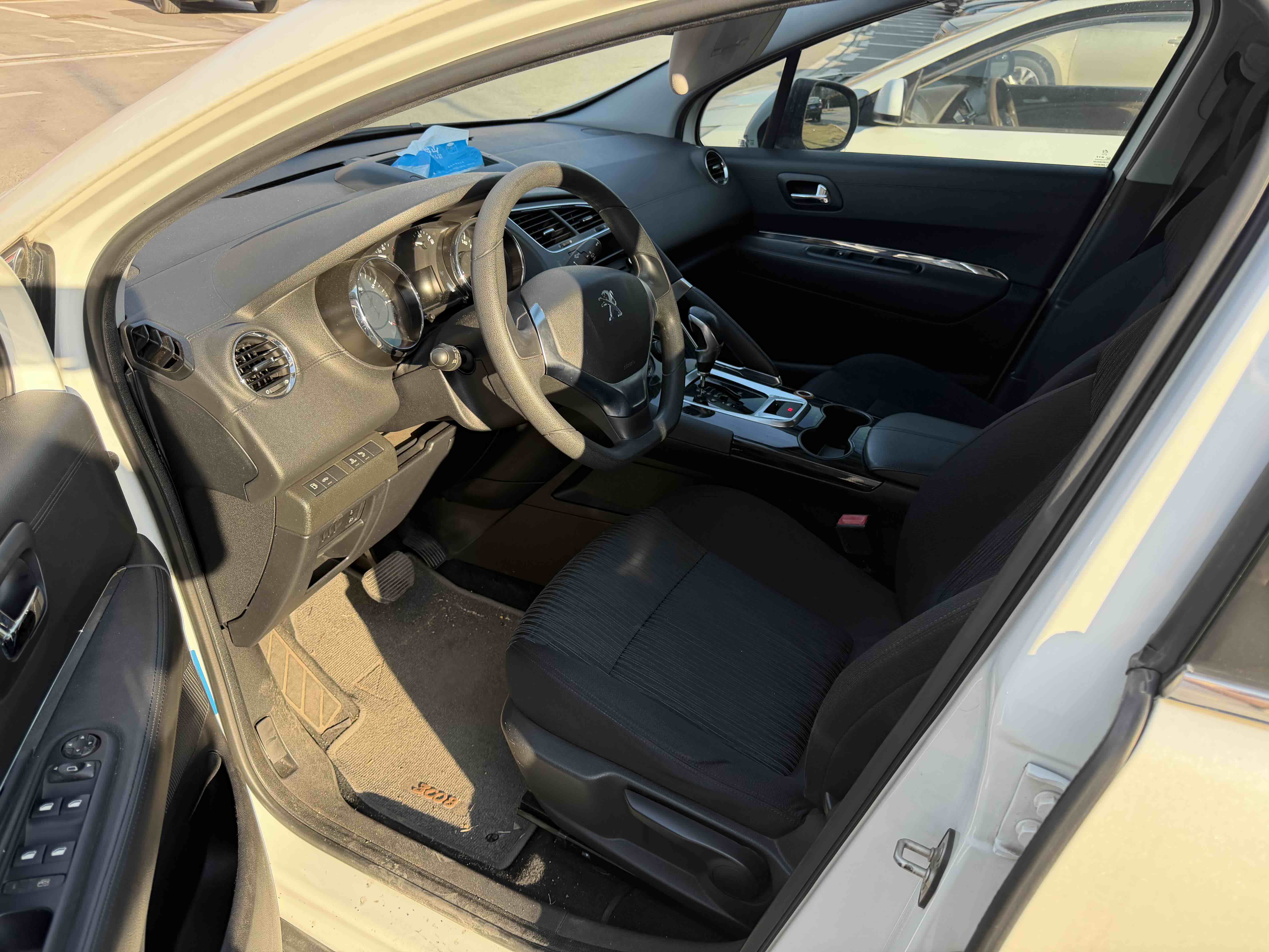 标致 标致3008 2013 汽车图片 #2