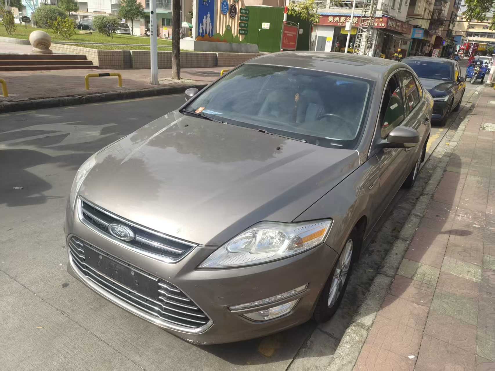 Ford Zhisheng 2011 #2 Ford Zhisheng 2011 car image #2