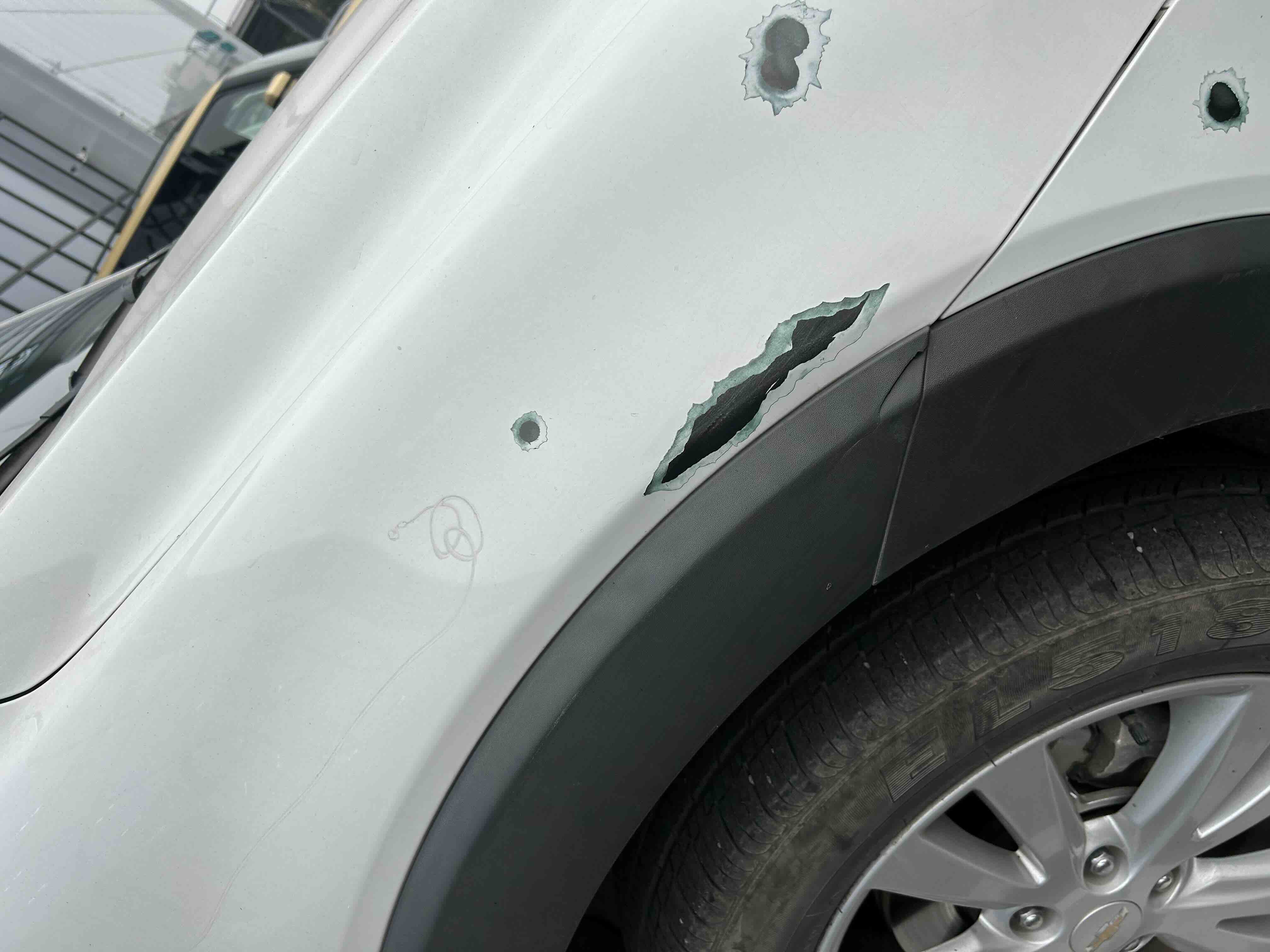 Chevrolet Captiva 2016 car image #2