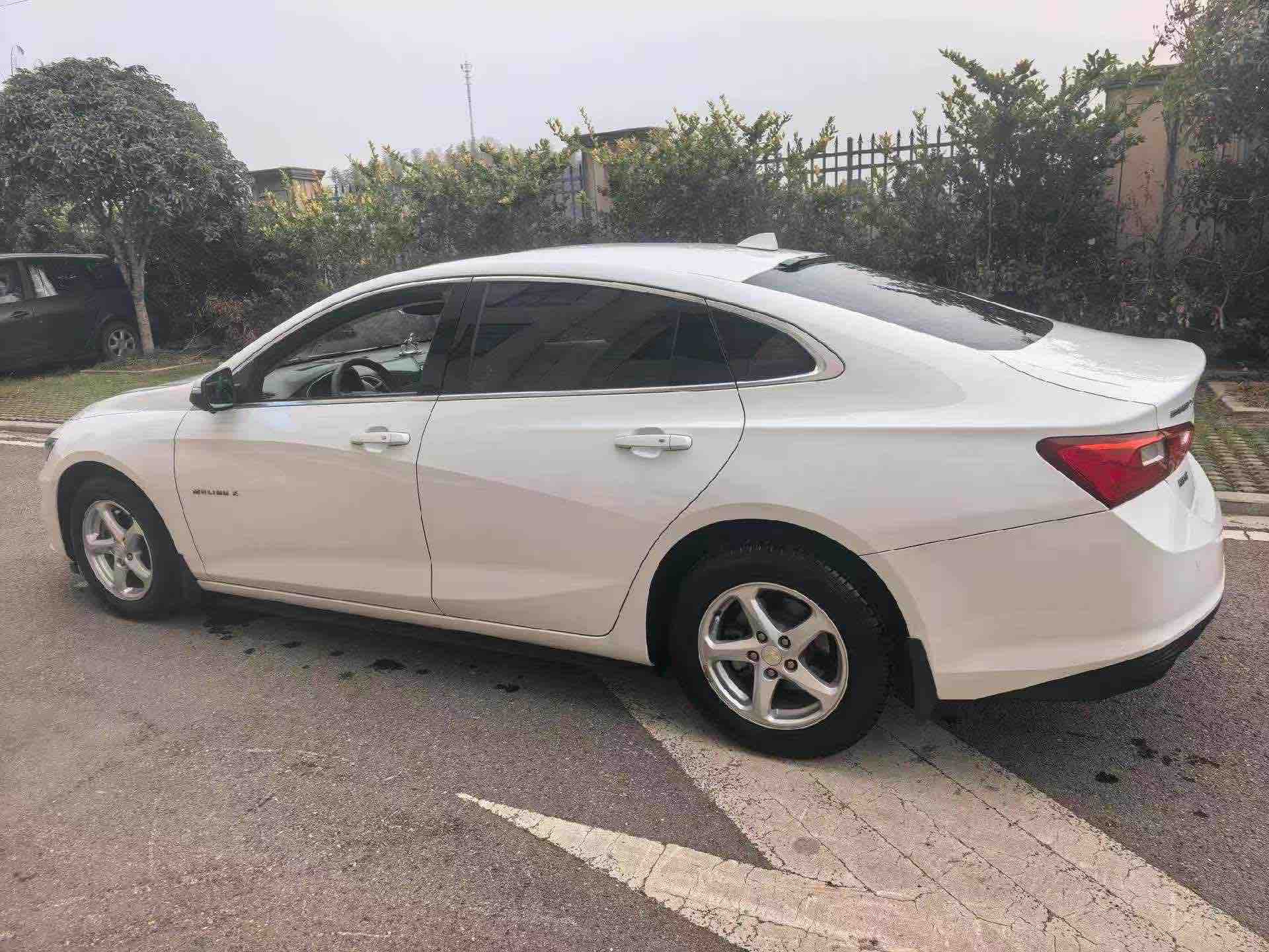 Chevrolet Malibu XL 2019 car image #2
