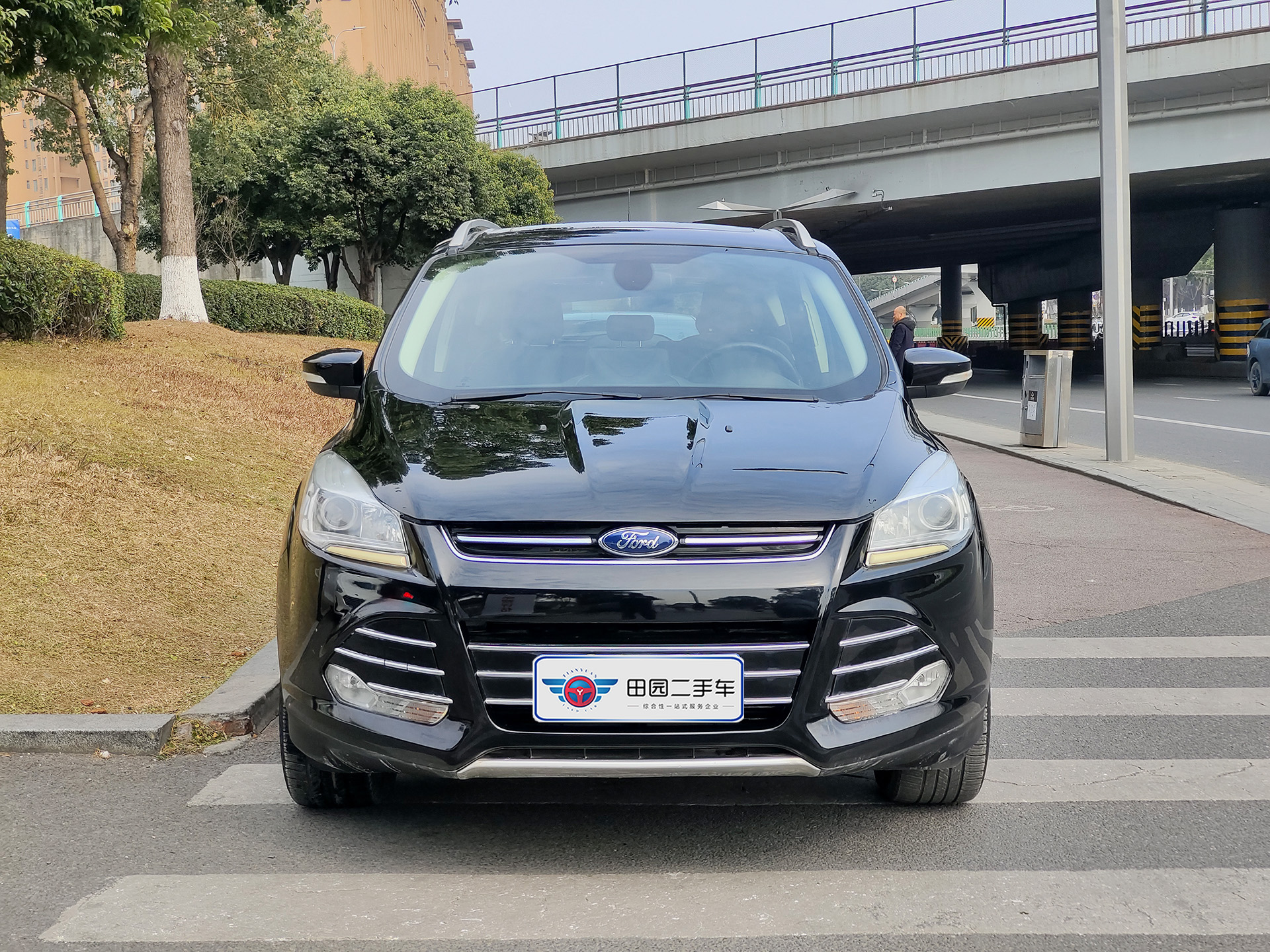 Ford Kuga 2013 #2 Ford Kuga 2013 car image #2