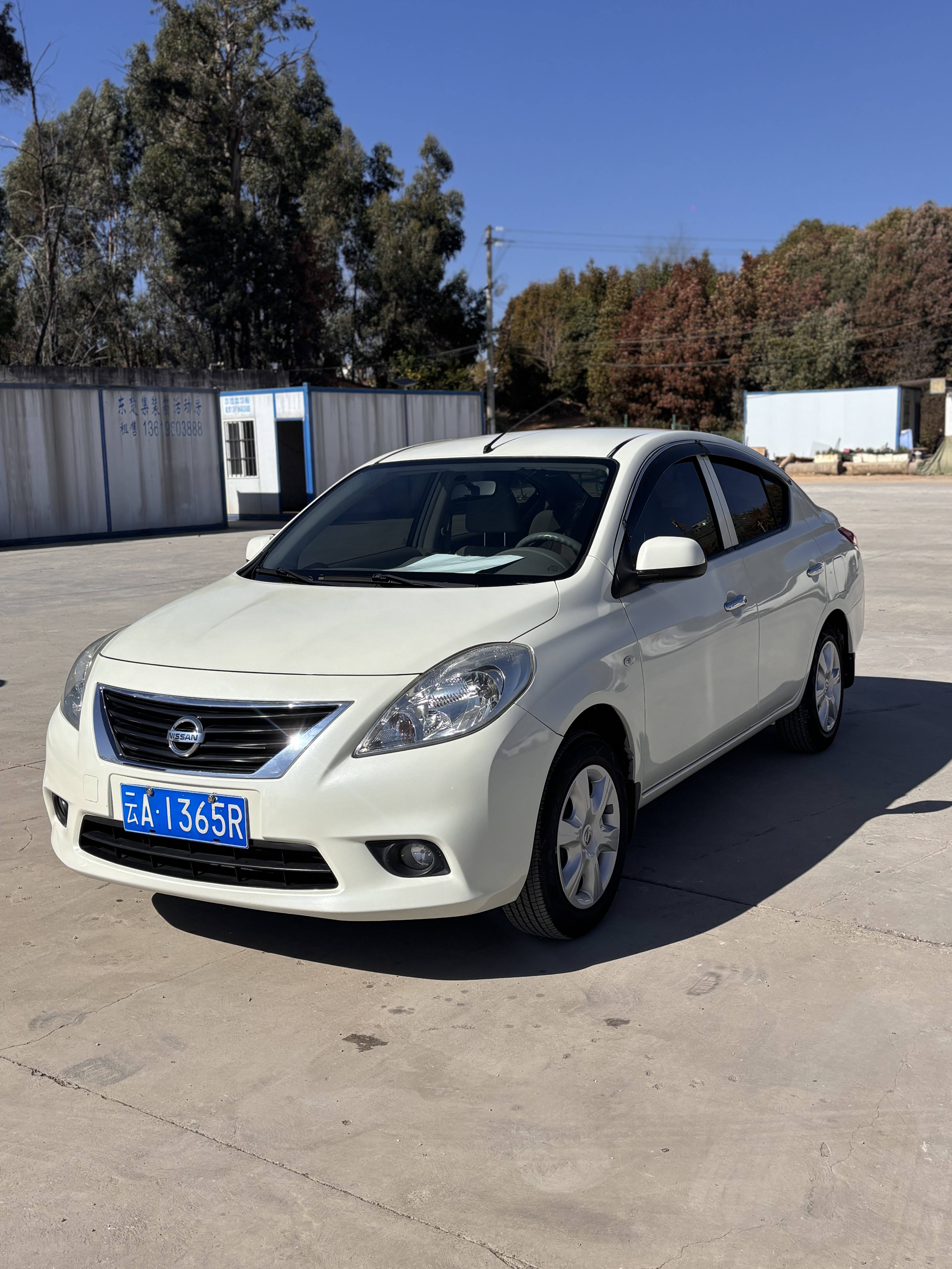 日产 阳光 2012 汽车图片 #2