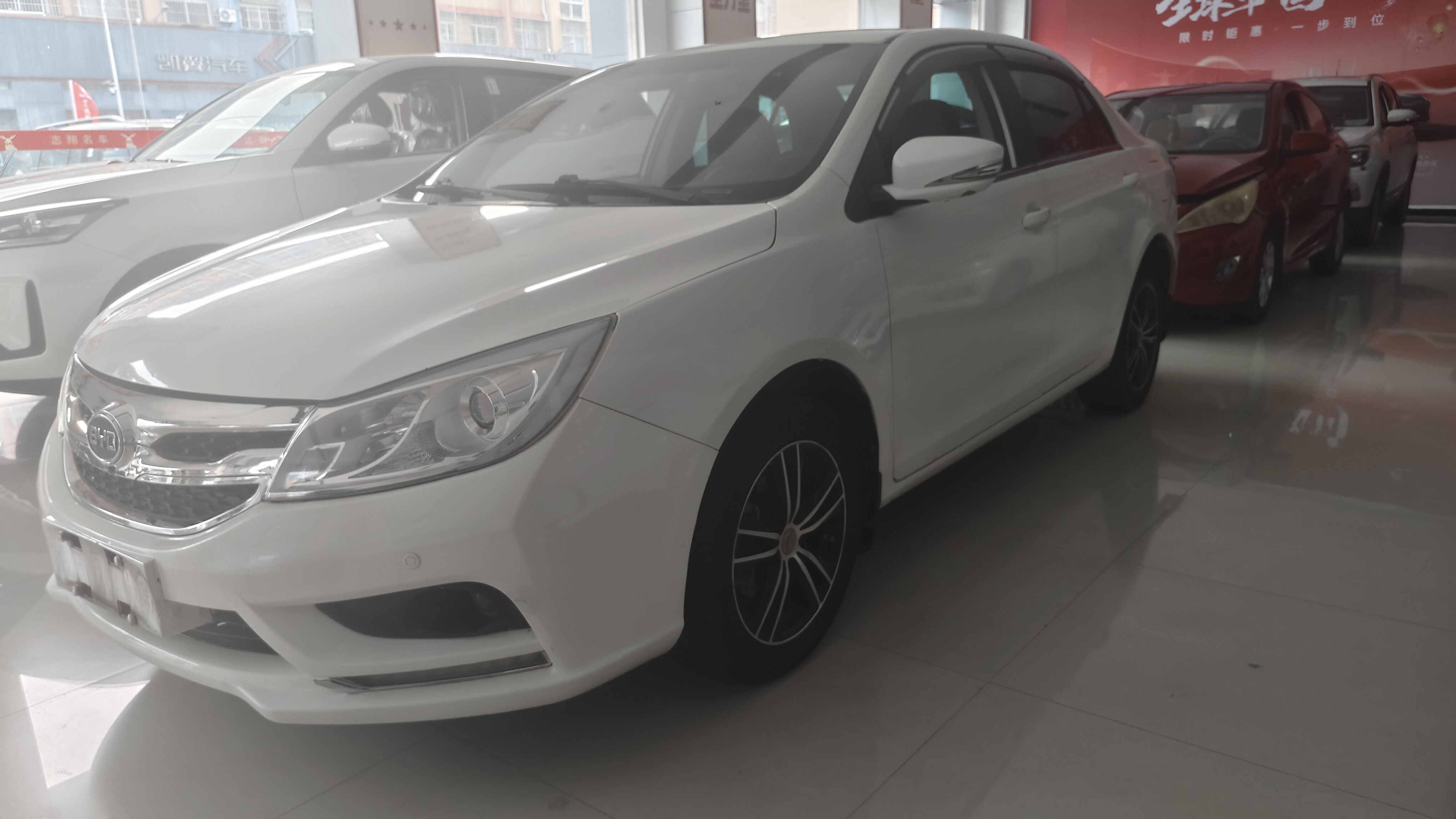 BYD G3 2016 #2 BYD G3 2016 imagem de carro #2