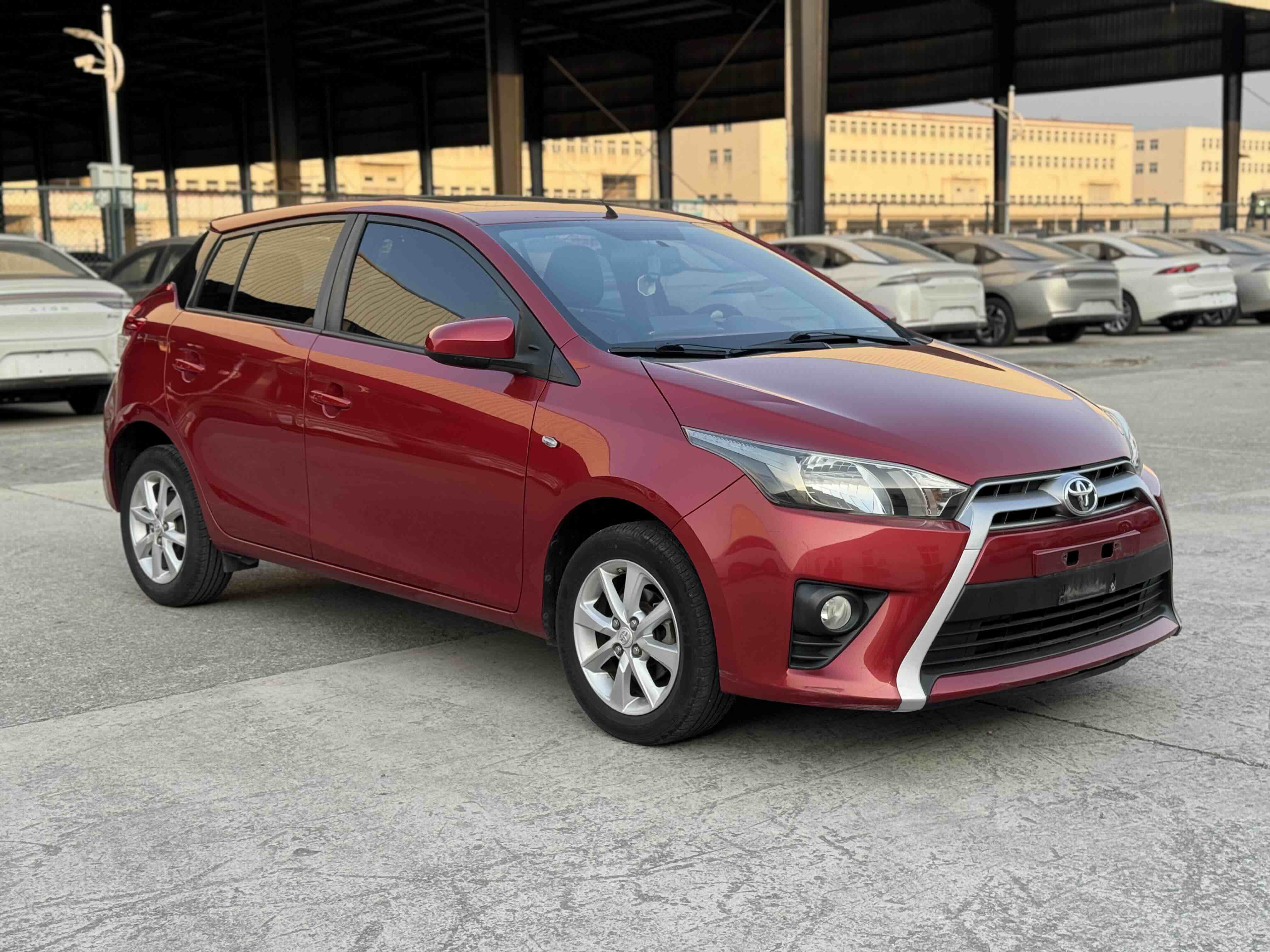 Yaris L Zhixuan 2014 #2 Yaris L Zhixuan 2014 car image #2
