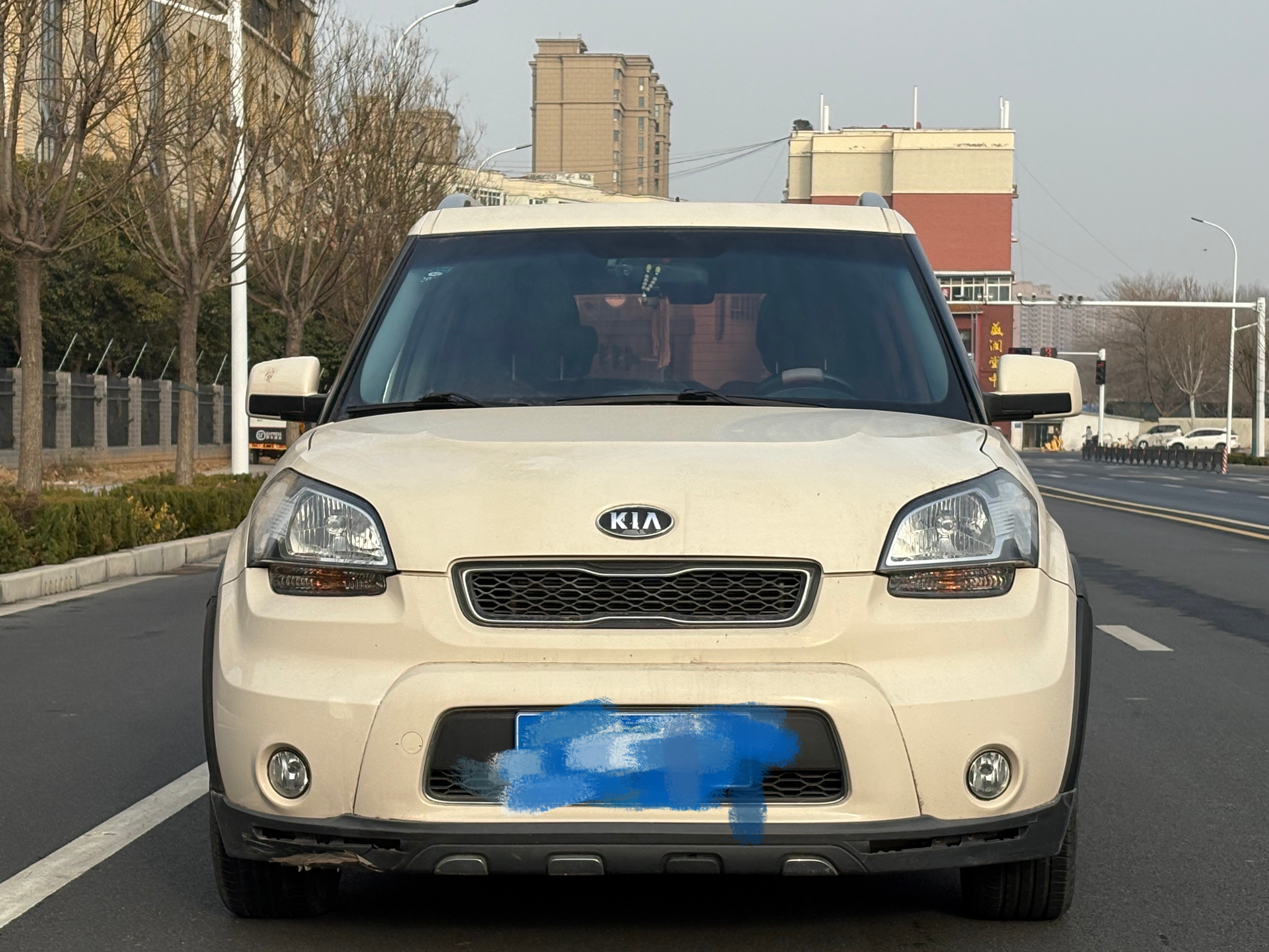 起亚 秀尔 2015 汽车图片 #2