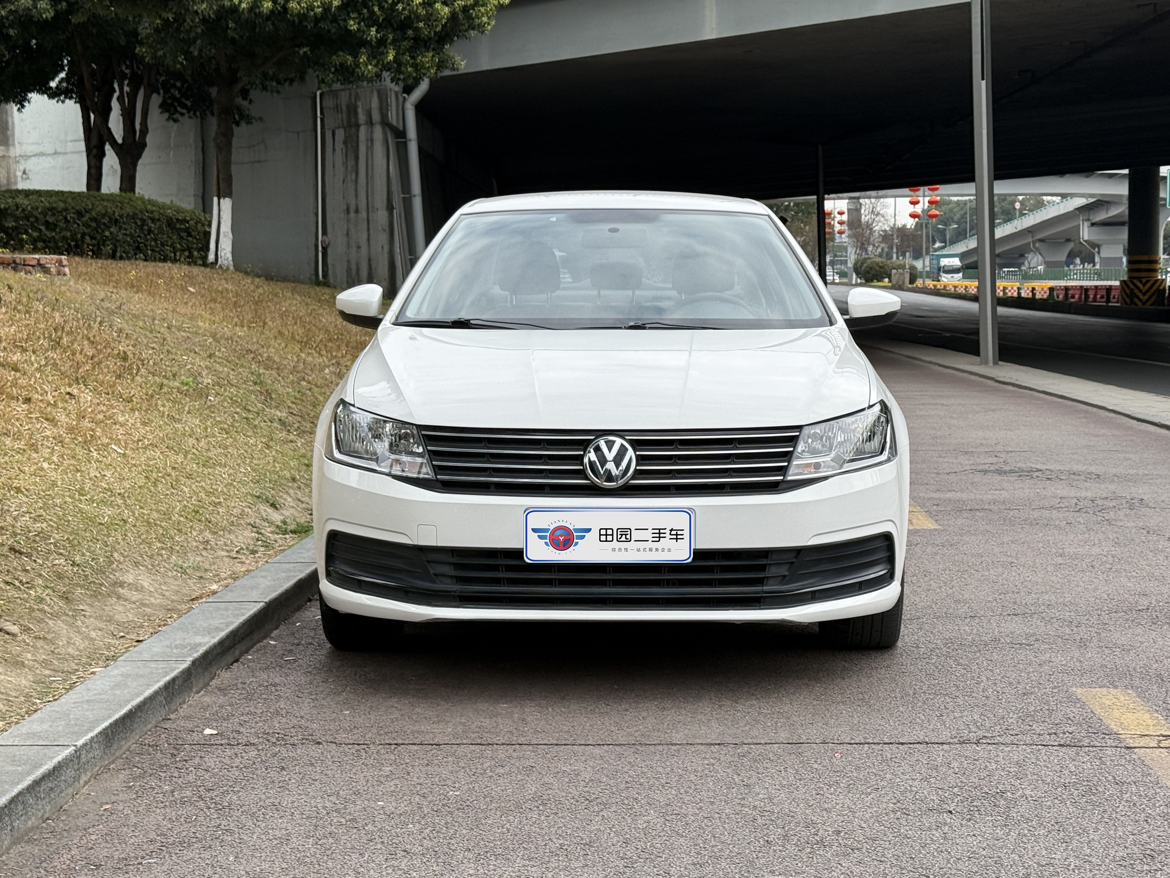 Volkswagen Lavida 2019 immagine di auto #2