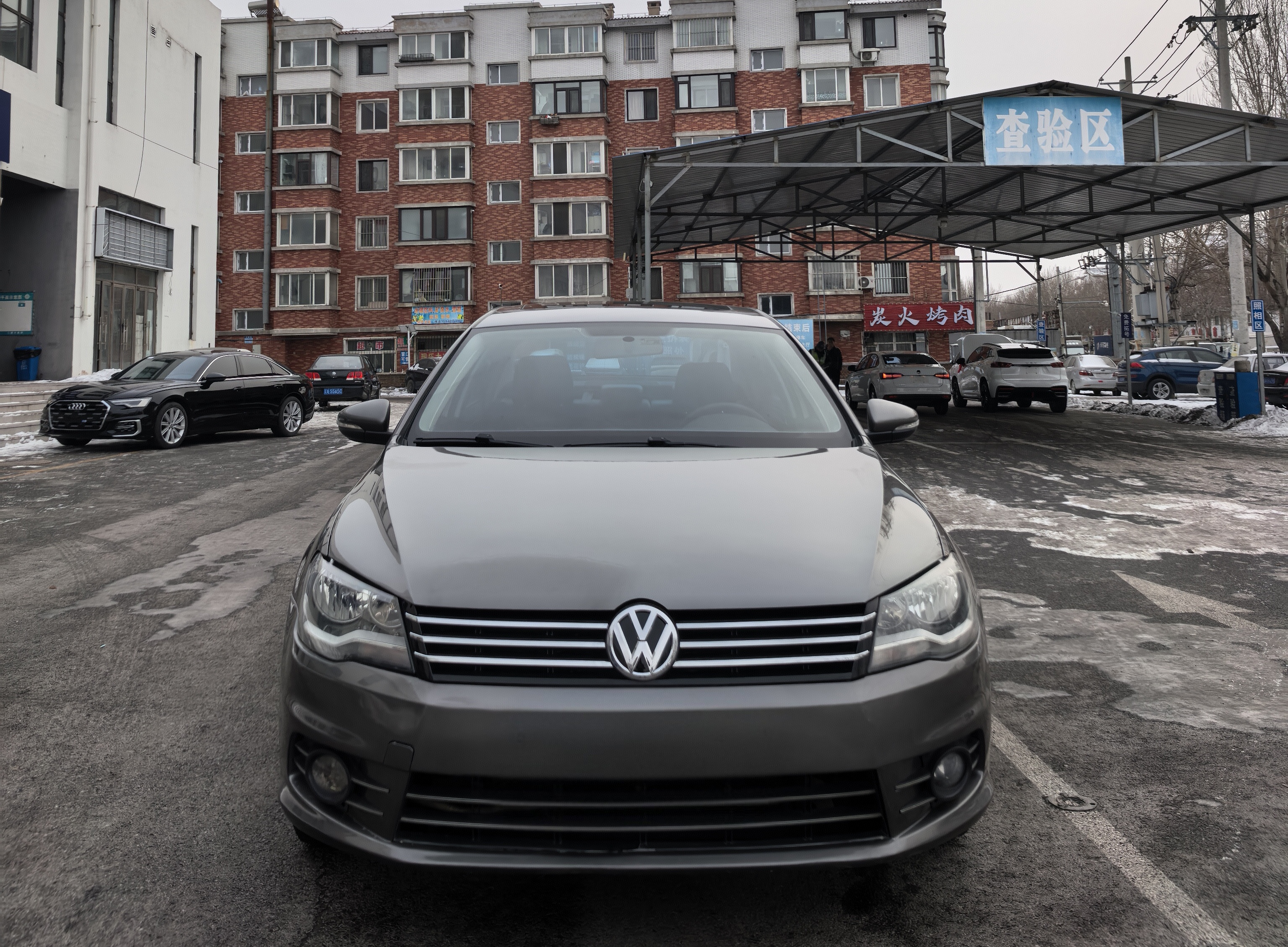 Volkswagen Bora 2014 car image #2