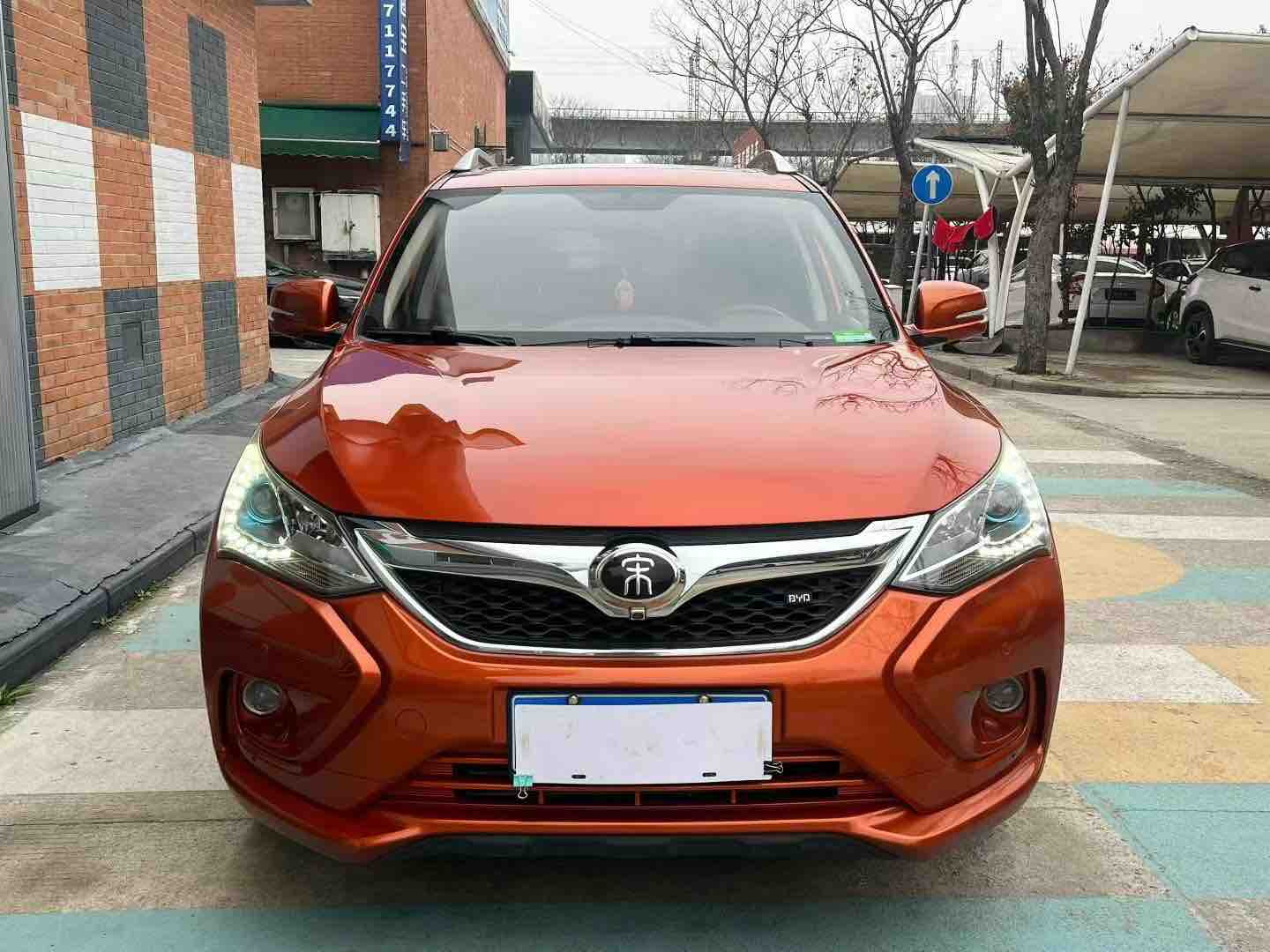 BYD Song 2017 car image #2