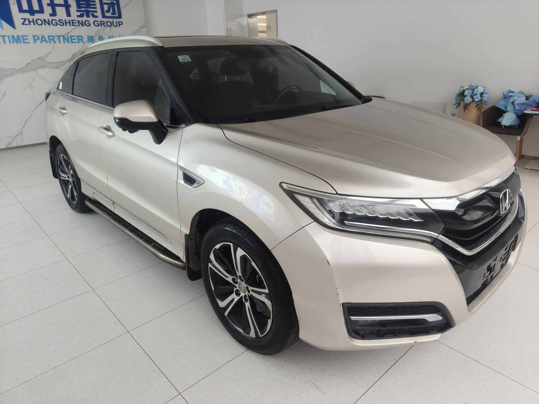 Honda UR-V 2018 #2 Honda UR-V 2018 car image #2