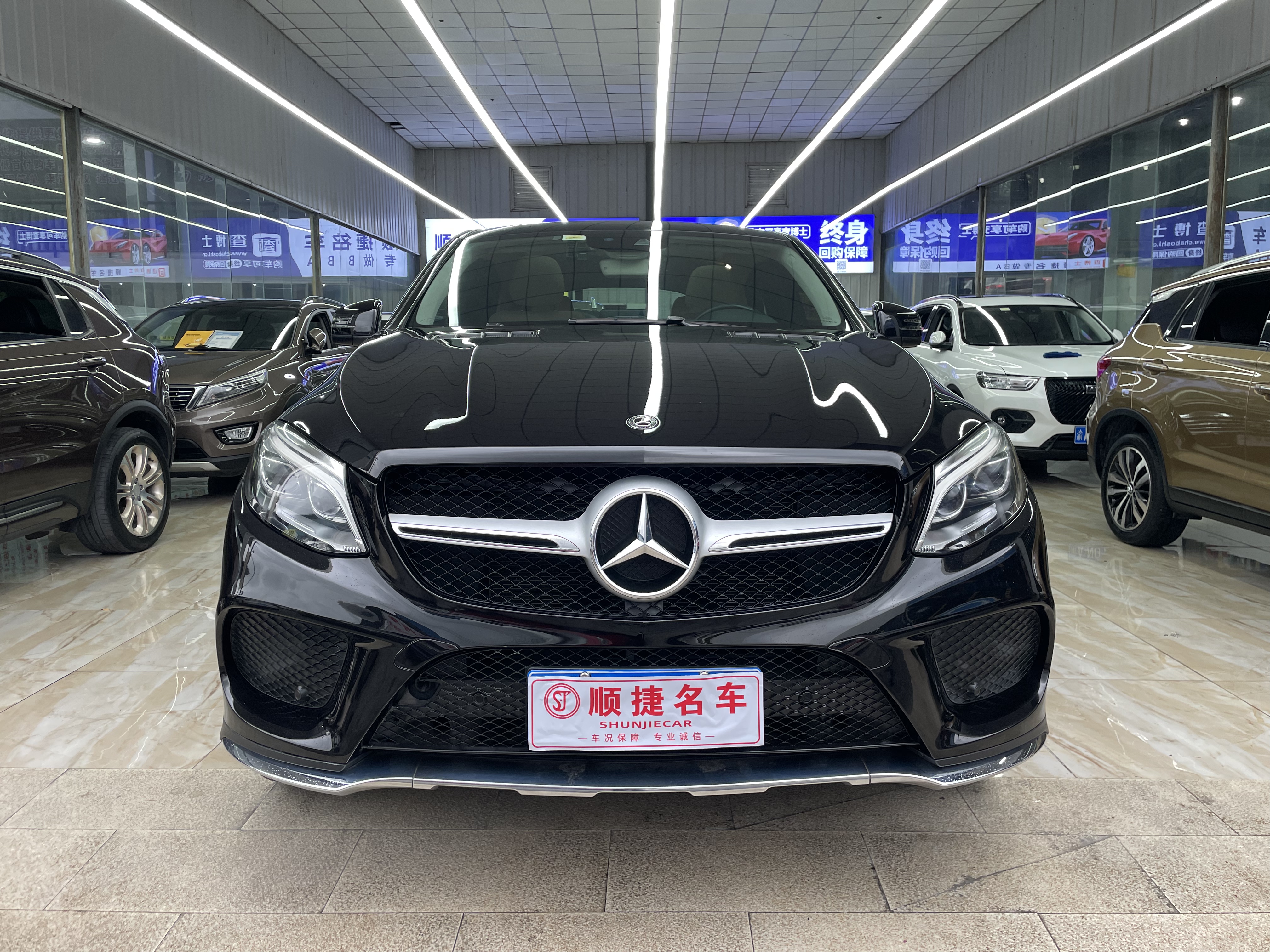 Mercedes-Benz GLE Coupe 2018 car image #2