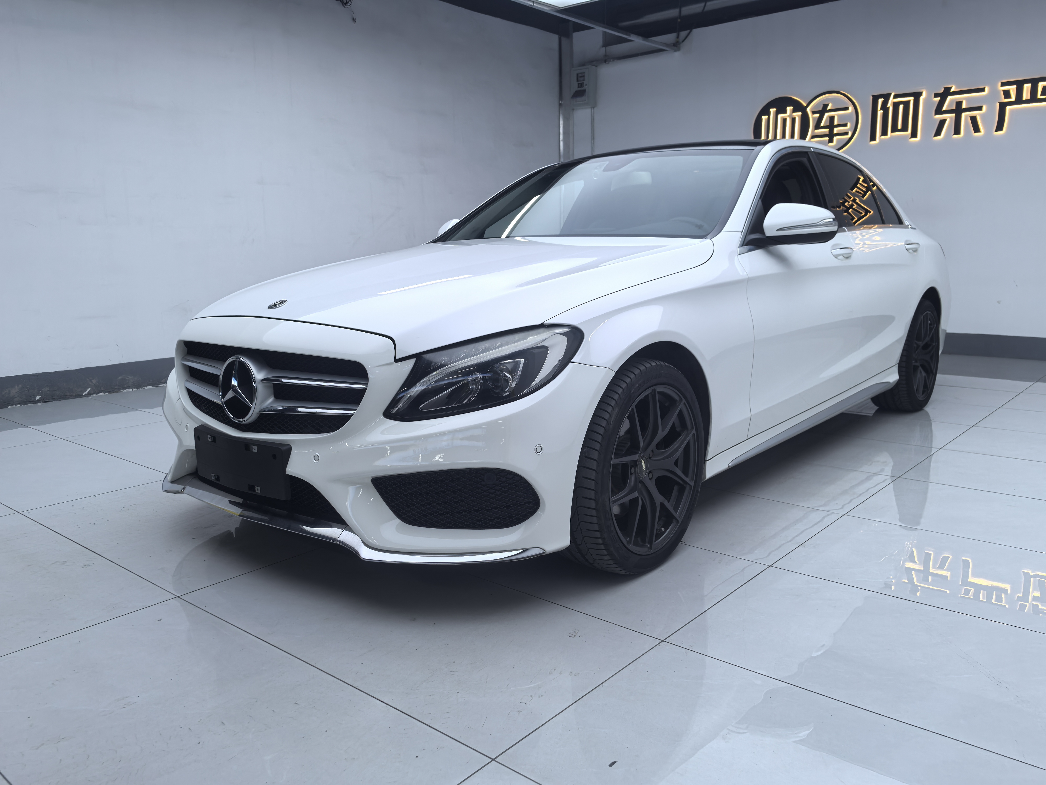 C Class 2017 изображение автомобиля #2