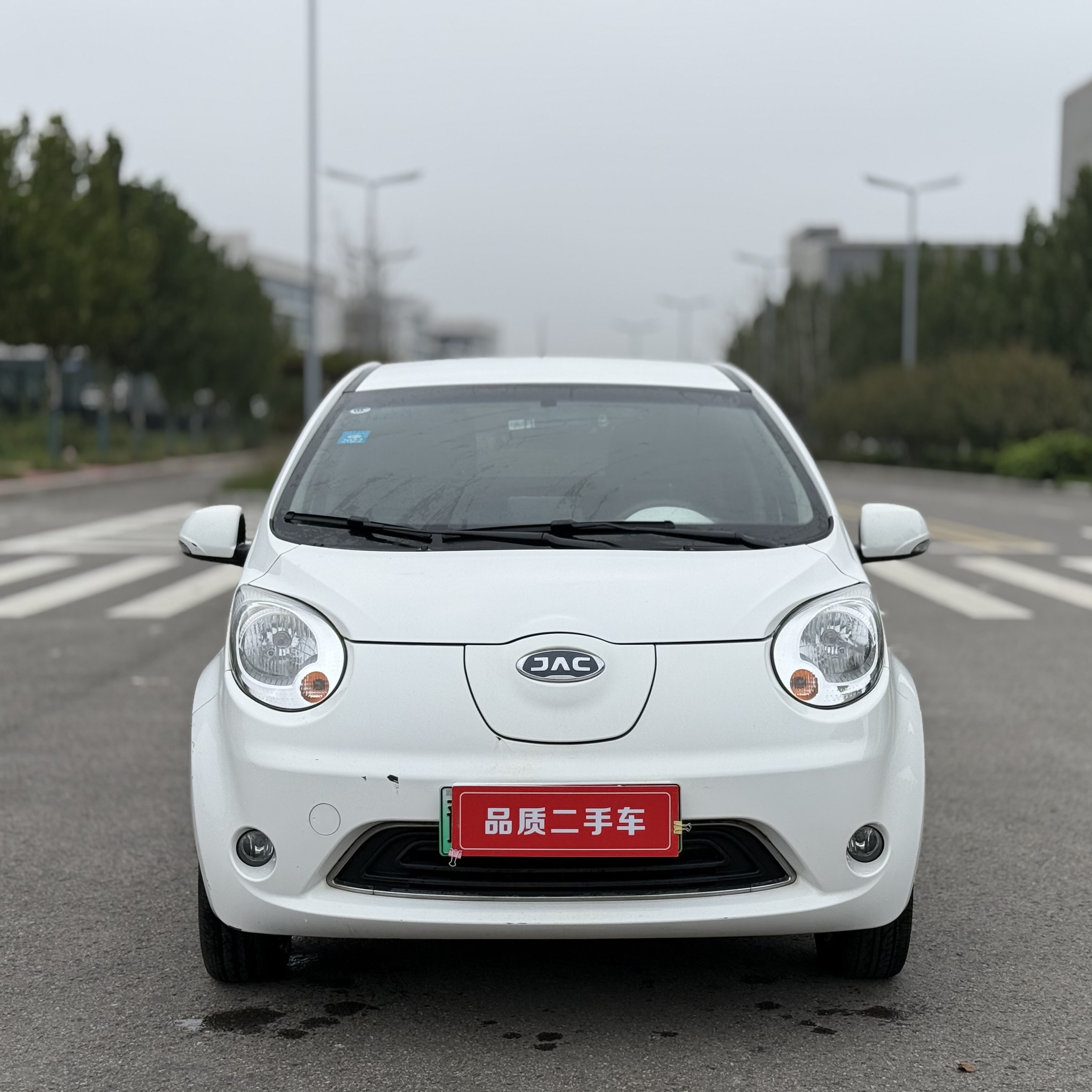 JAC 2018 #2 JAC 2018 car image #2