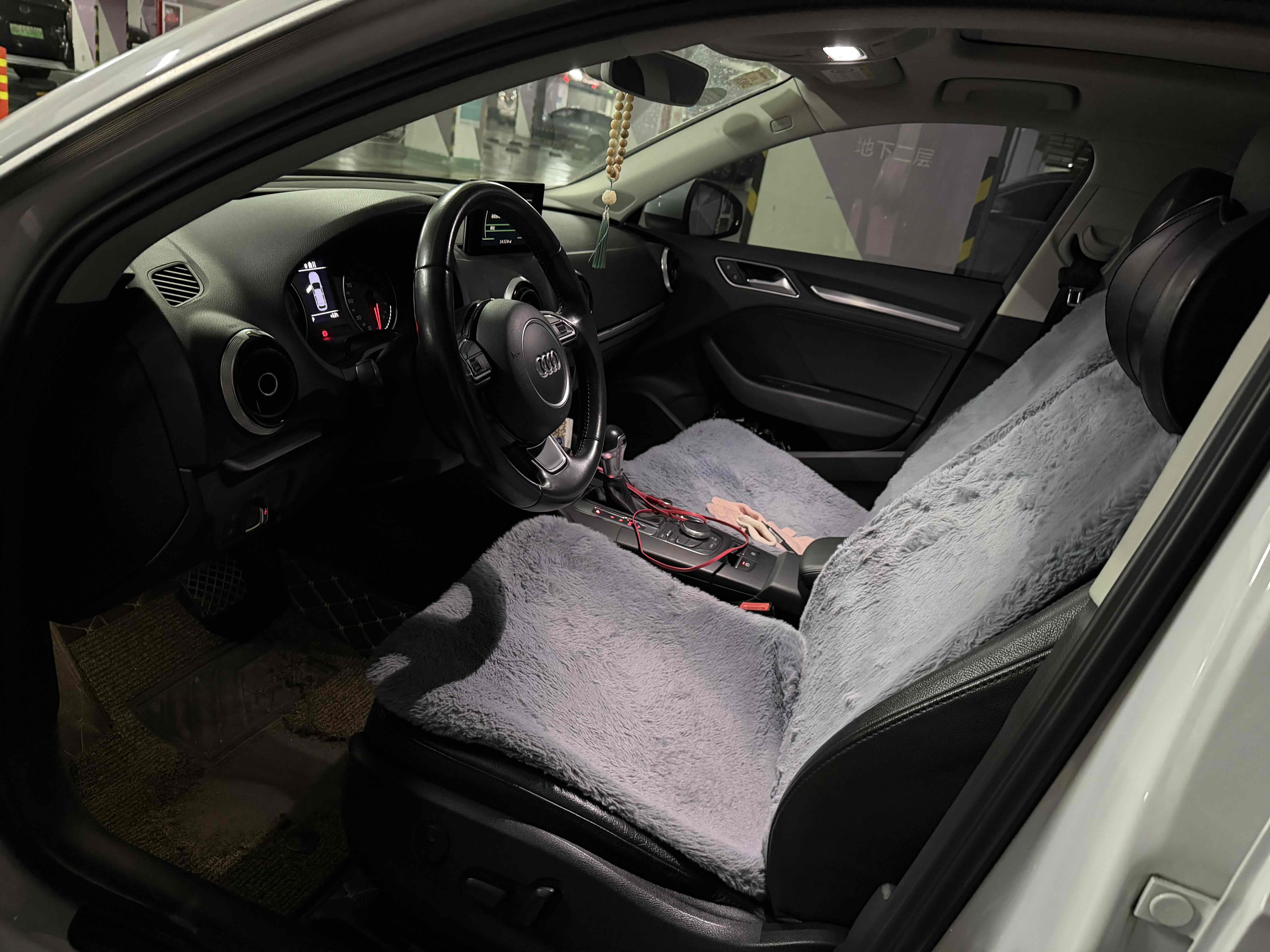 Audi A3 2018 car image #2