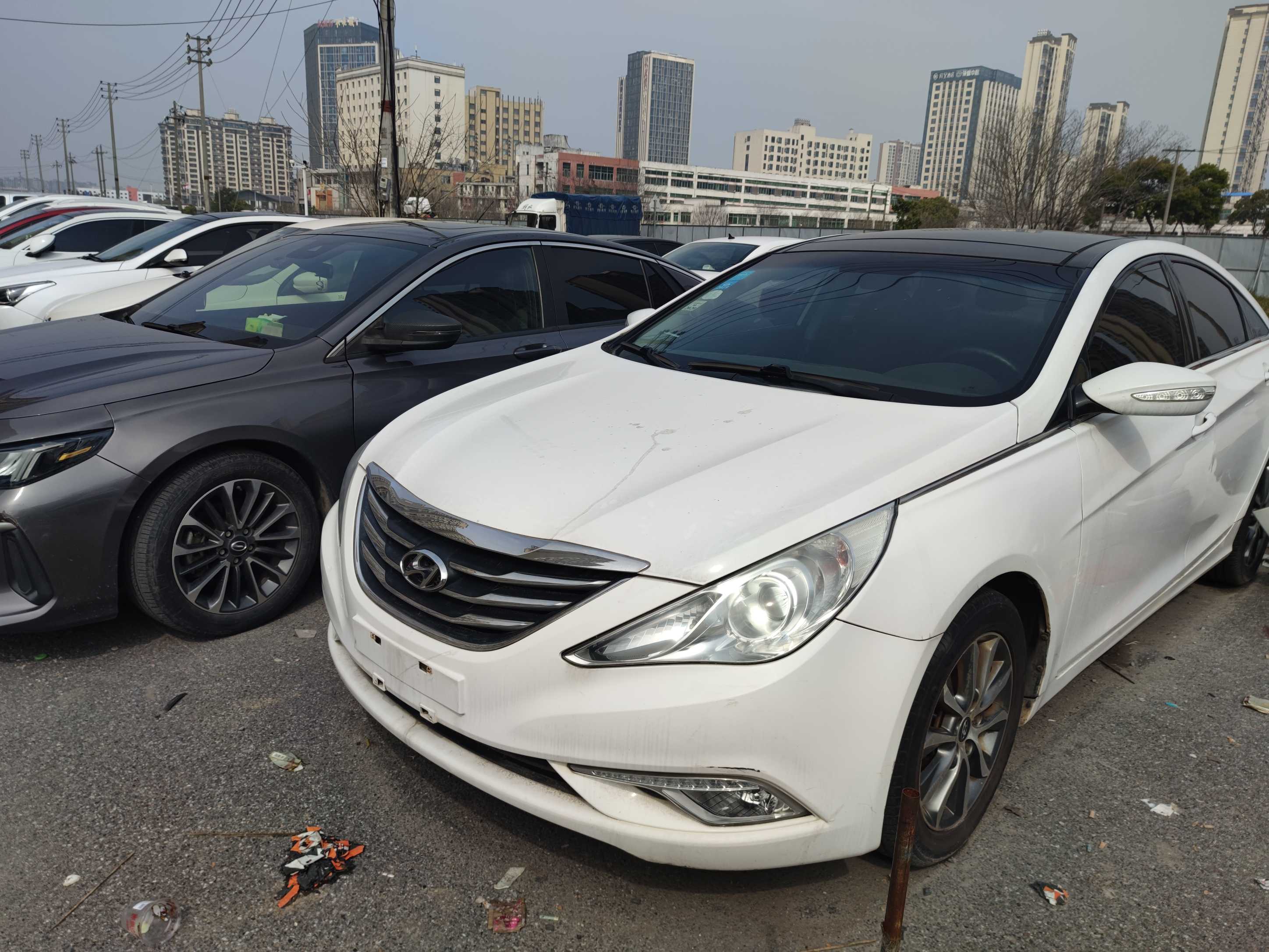 Hyundai Sonata 2013 car image #2