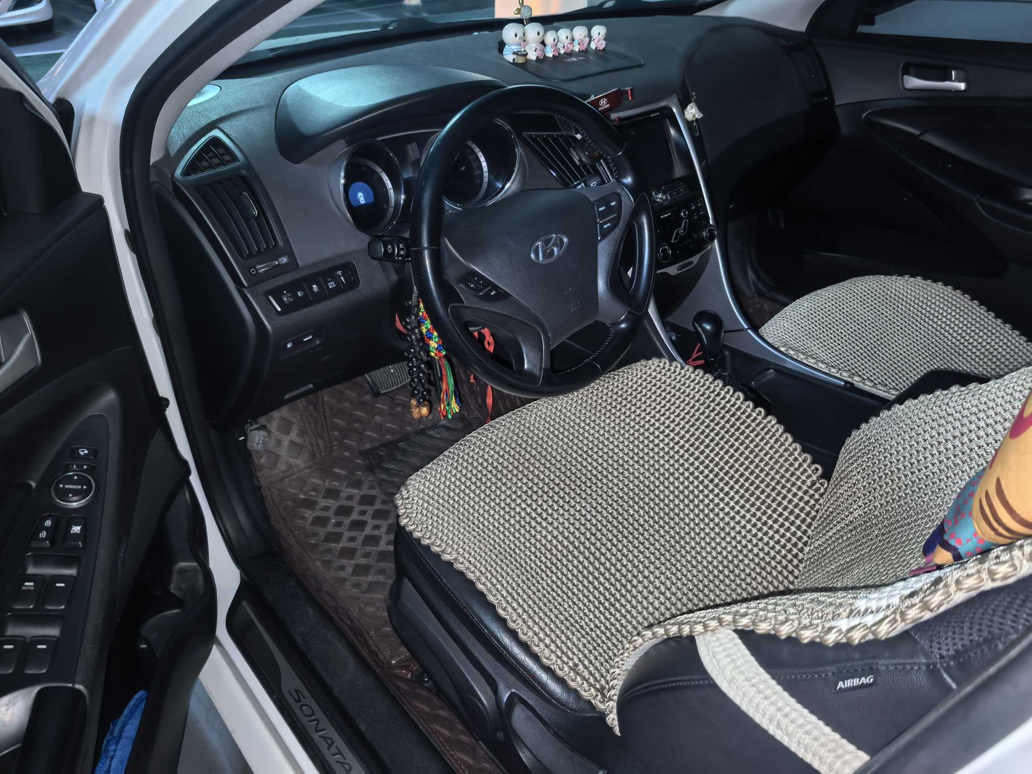 Hyundai Sonata 2013 car image #2