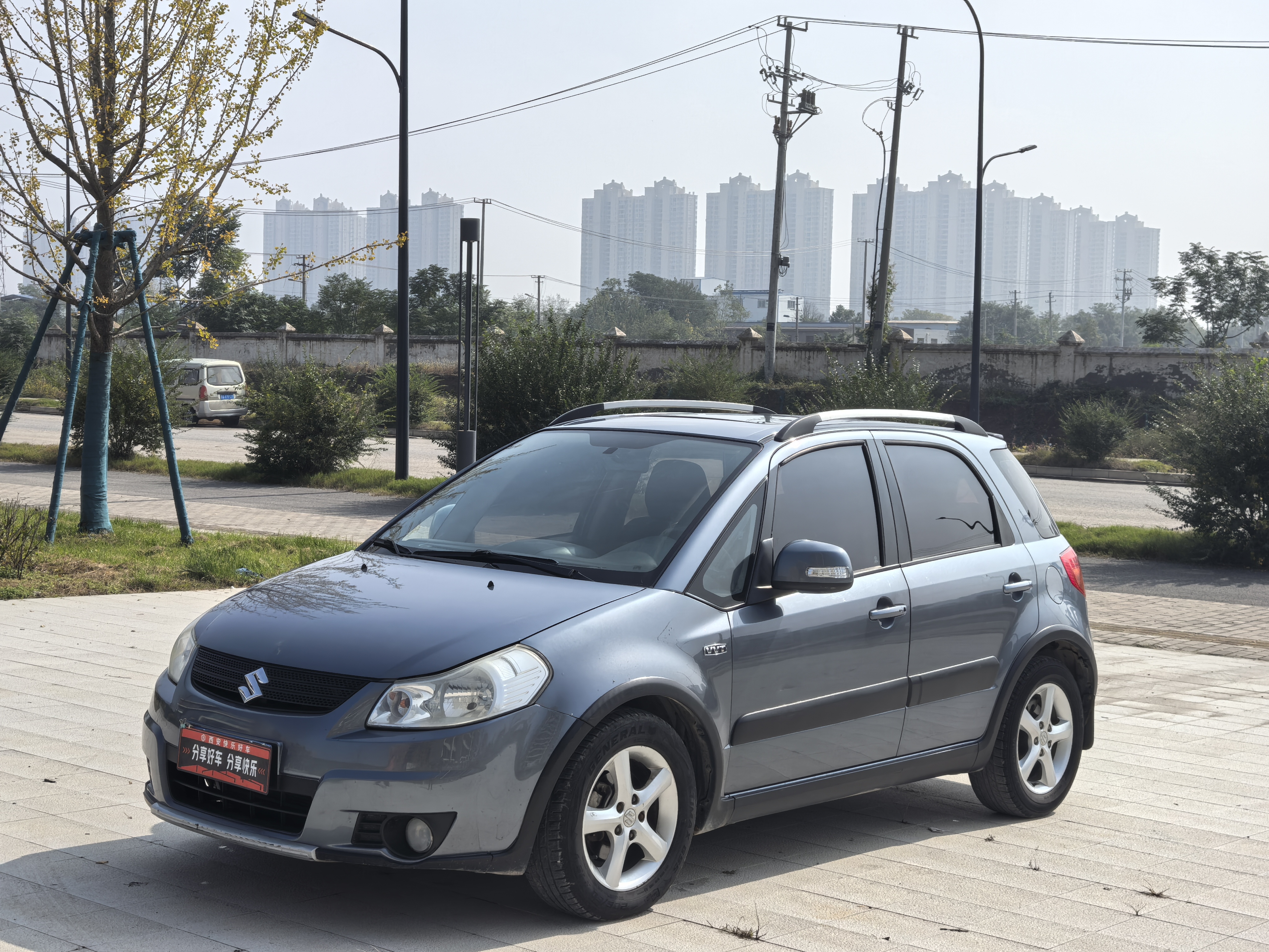 Suzuki SX4 Sedan 2009 imagem de carro #2