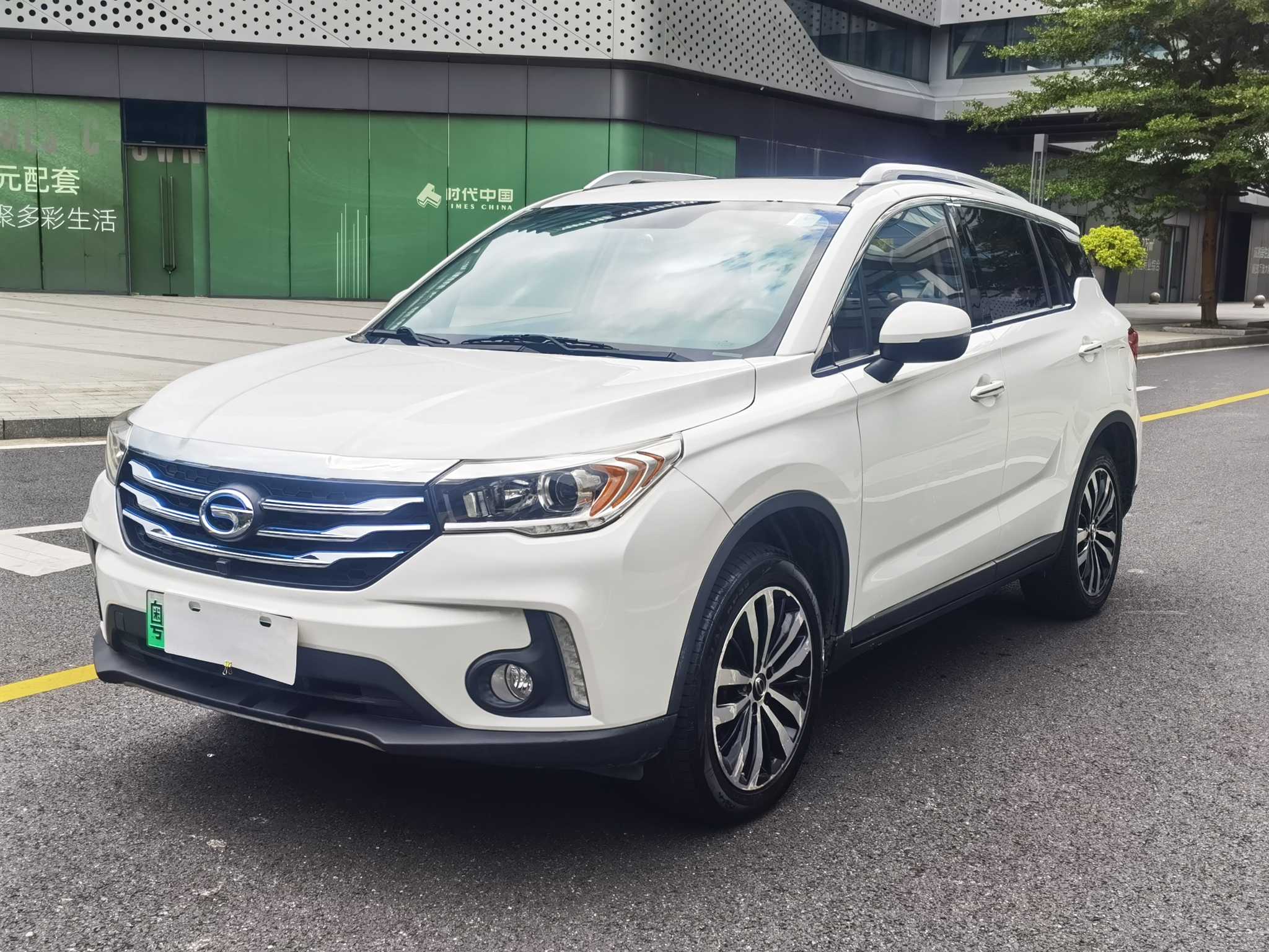 GAC Trumpchi GS4 New Energy 2018 car image #2