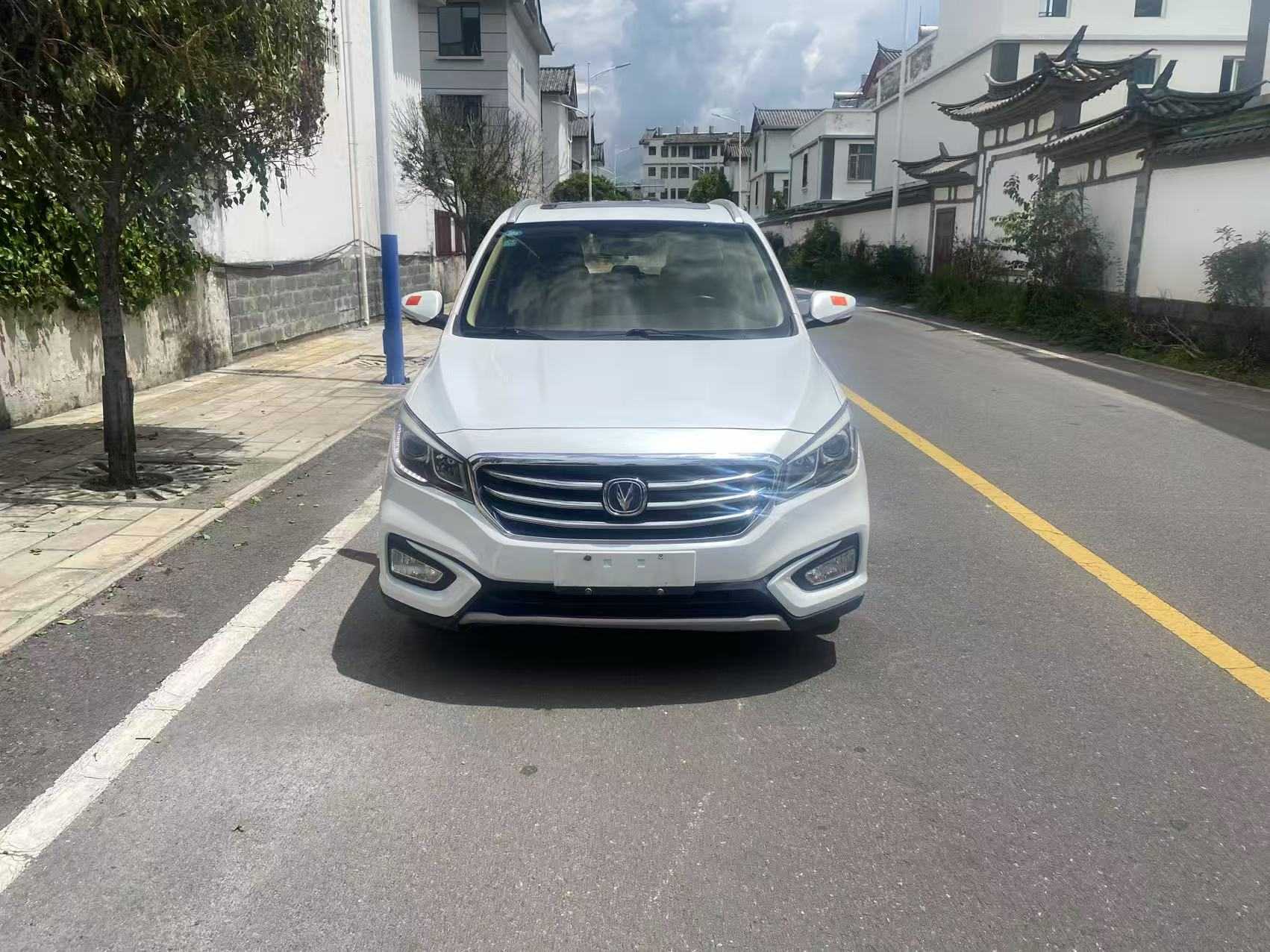 Changan Linmax 2017 car image #2