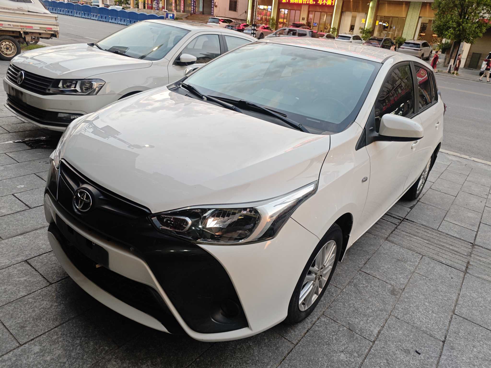 Toyota GR YARIS 2017 immagine di auto #2