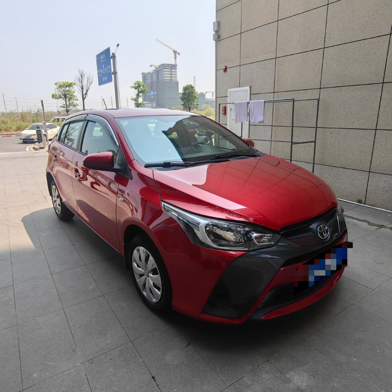 Yaris L Zhixuan 2017 #2 Yaris L Zhixuan 2017 car image #2