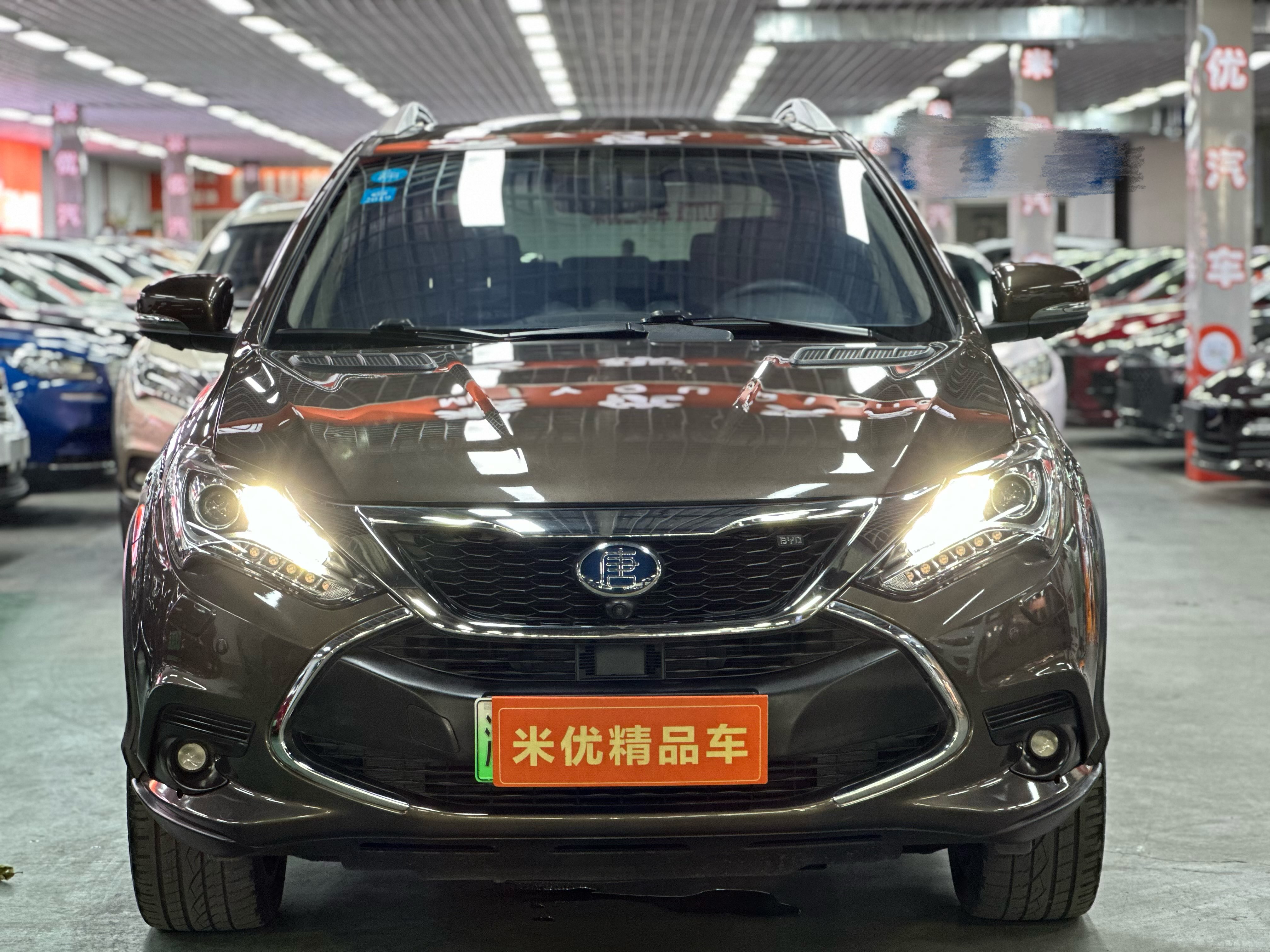 BYD Tang New Energy 2017 #2 BYD Tang New Energy 2017 car image #2