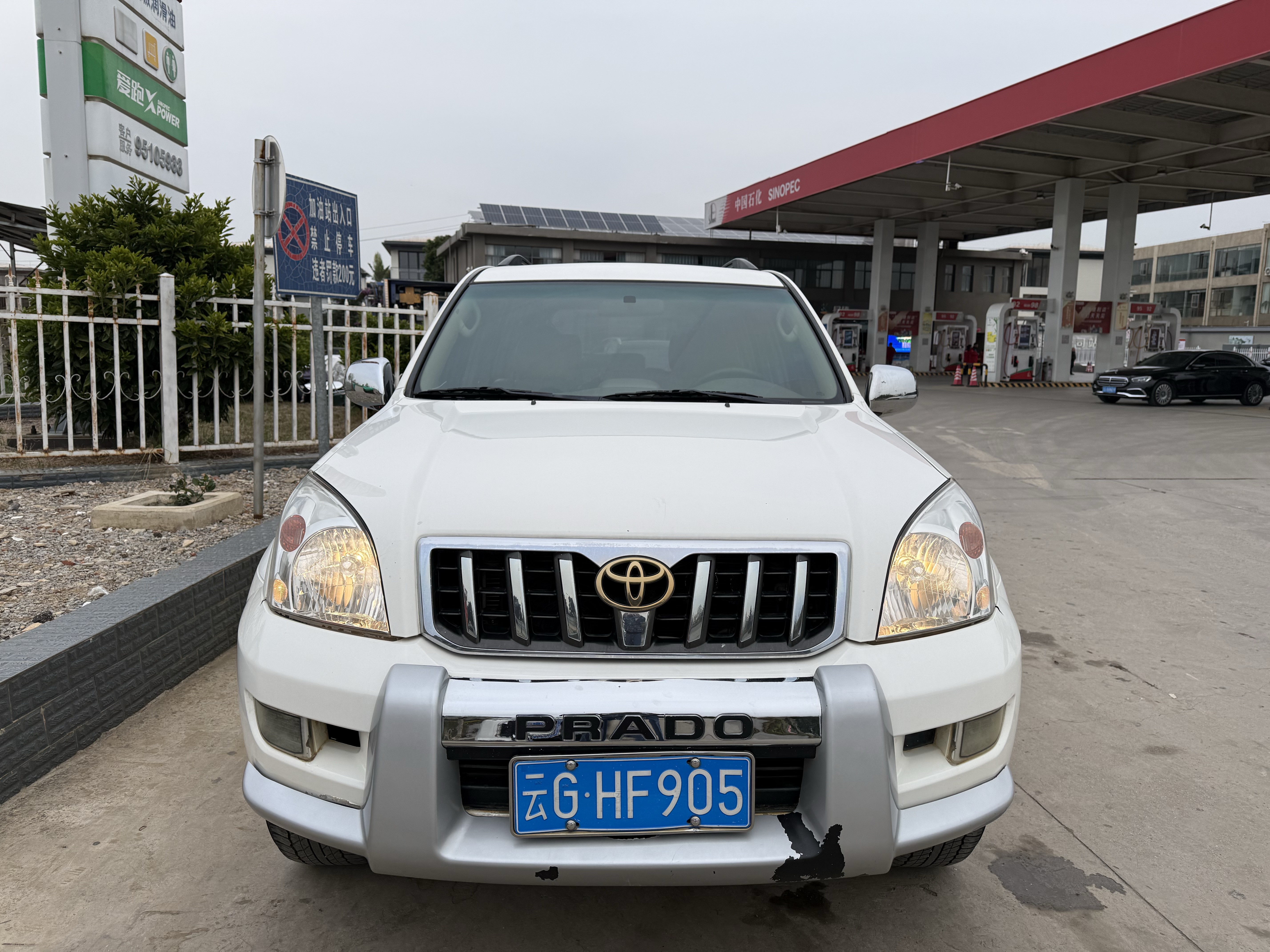Toyota Land Cruiser Prado 2009 car image #2