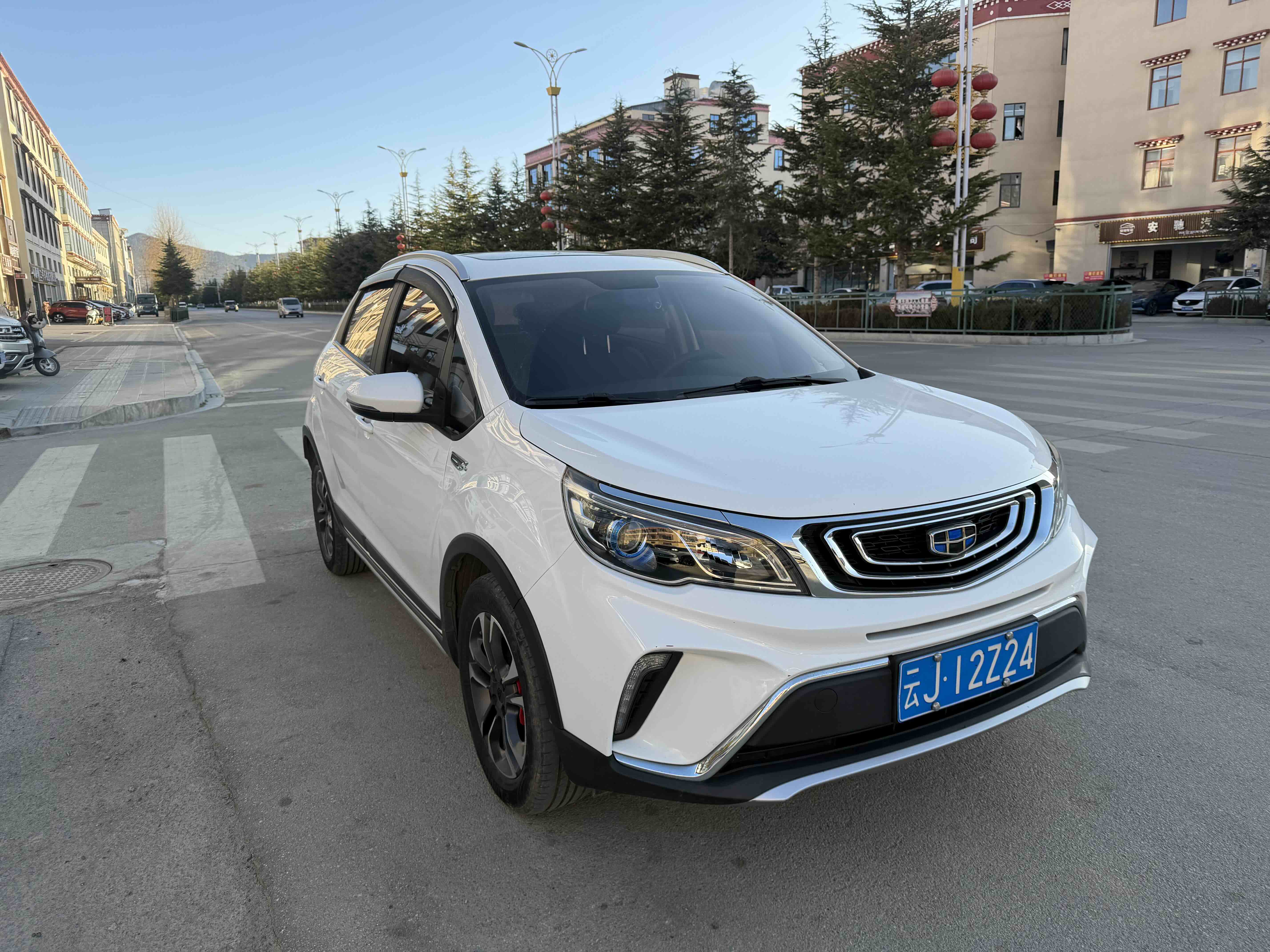 GEELY Vision X3 2020 #2 GEELY Vision X3 2020 car image #2