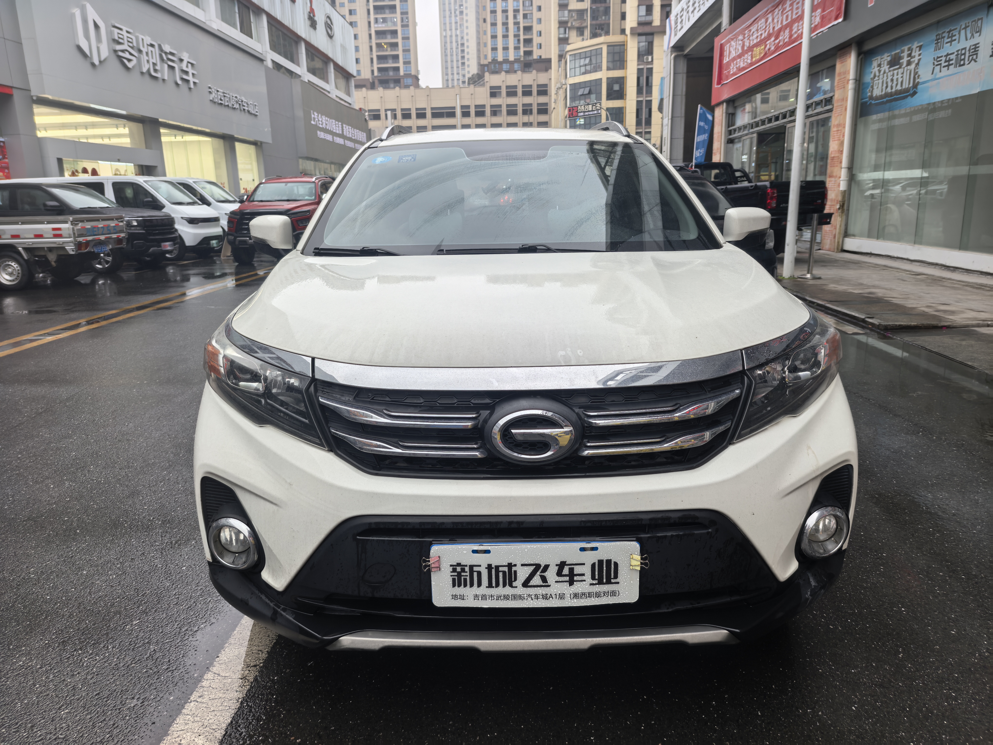 GAC Trumpchi GS3 2018 car image #2