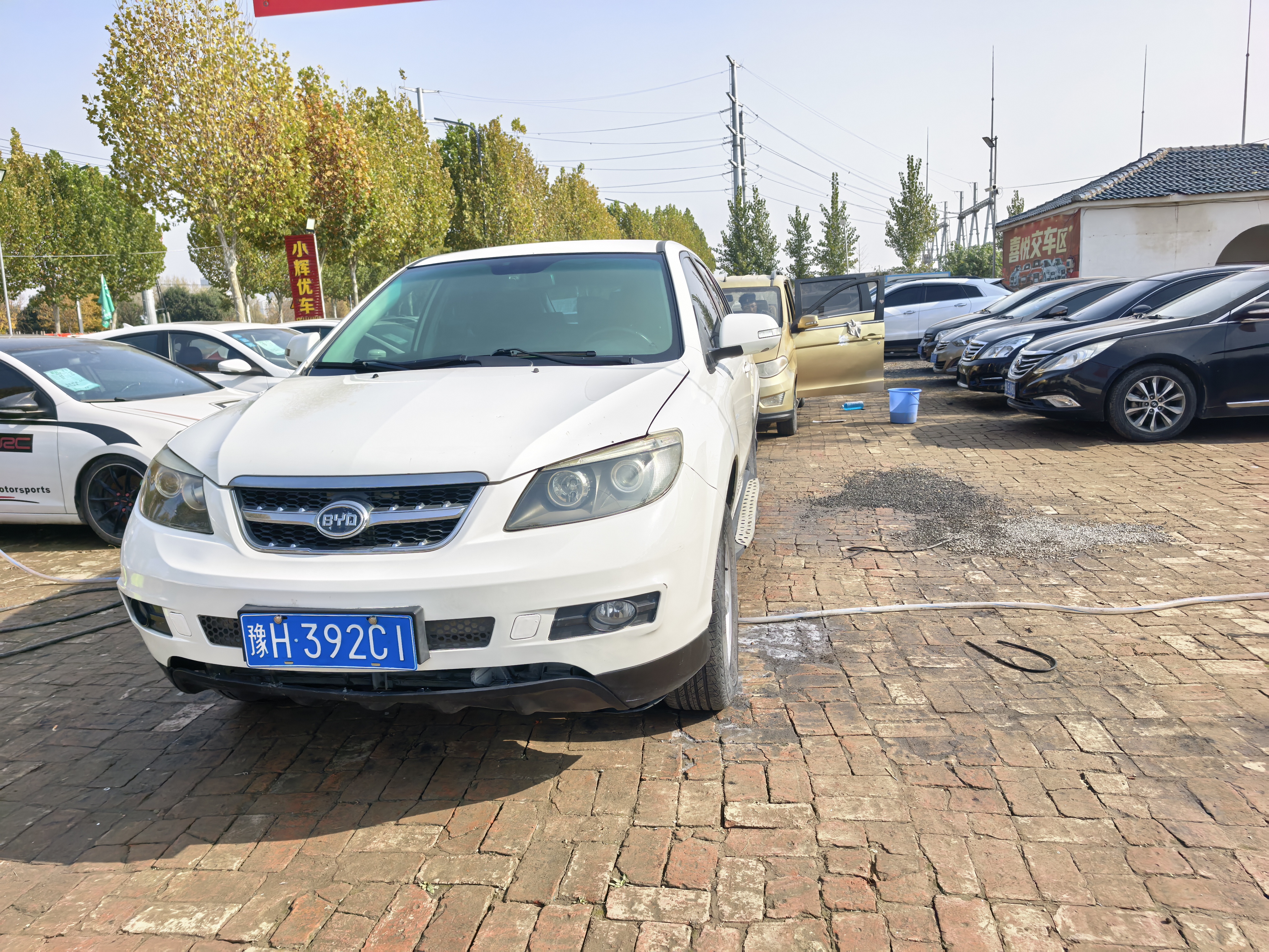 BYD S6 2014 car image #2