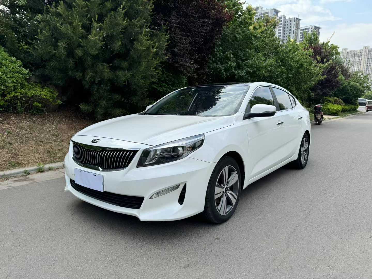 Kia K5 2019 imagen de coche #2