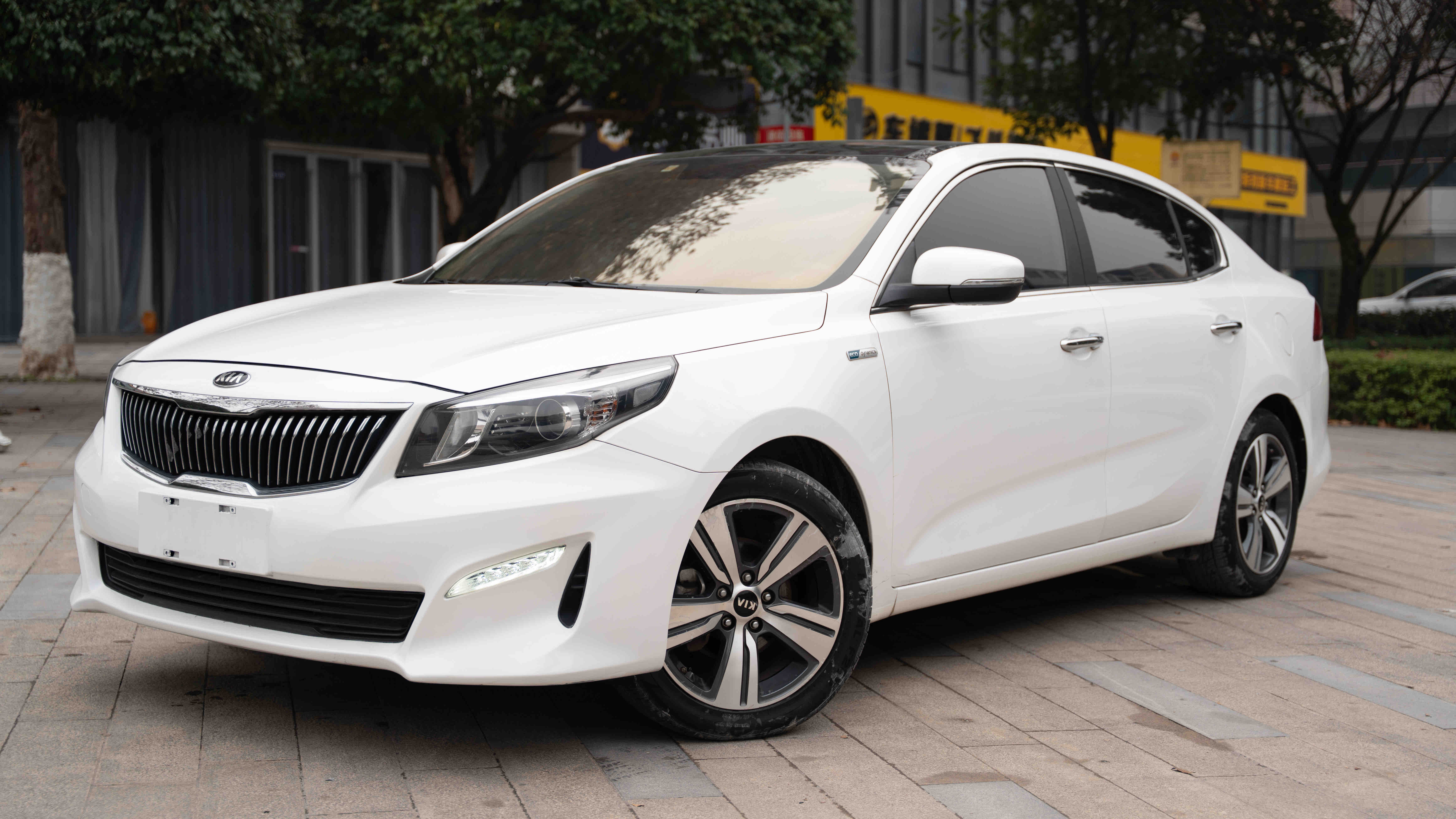 Kia K5 2019 immagine di auto #2