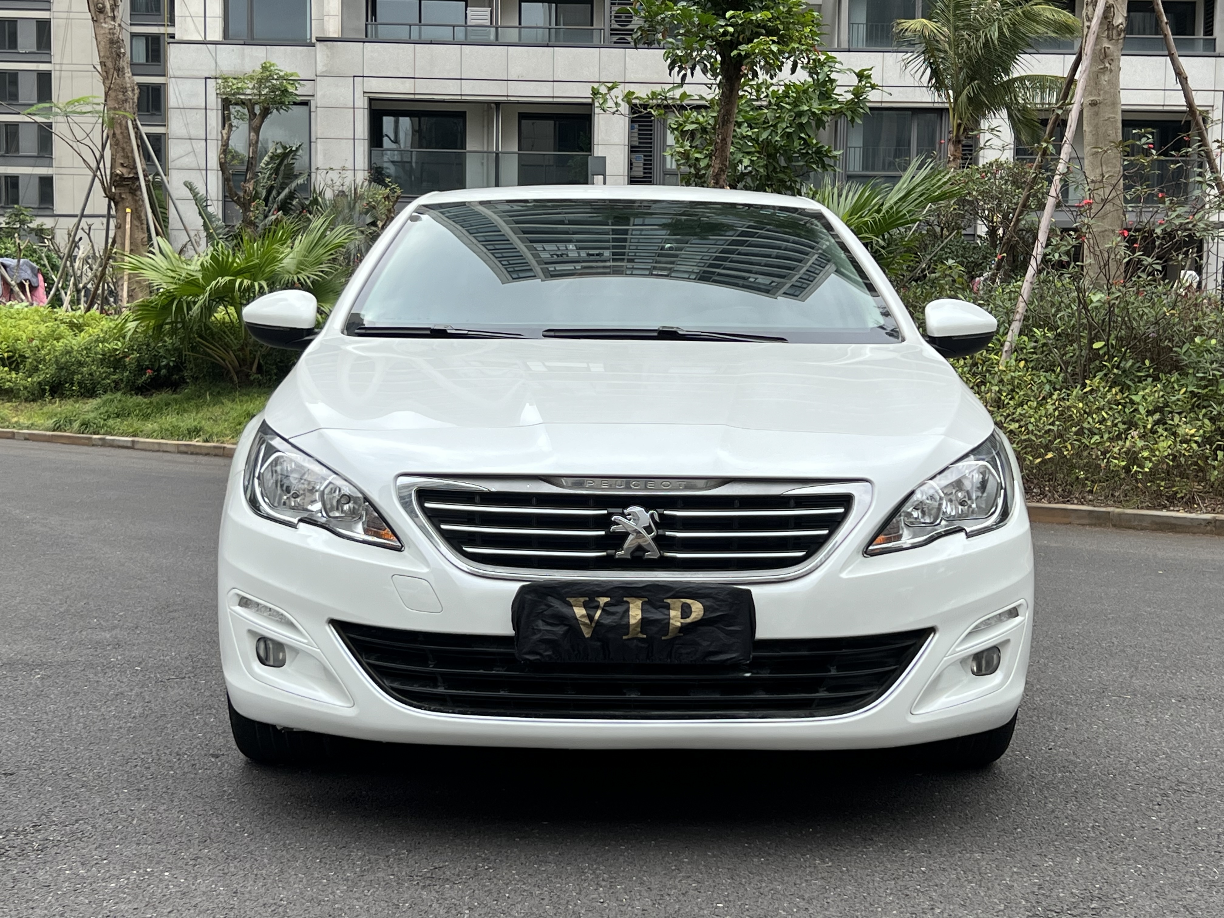 Peugeot 408 2017 car image #2