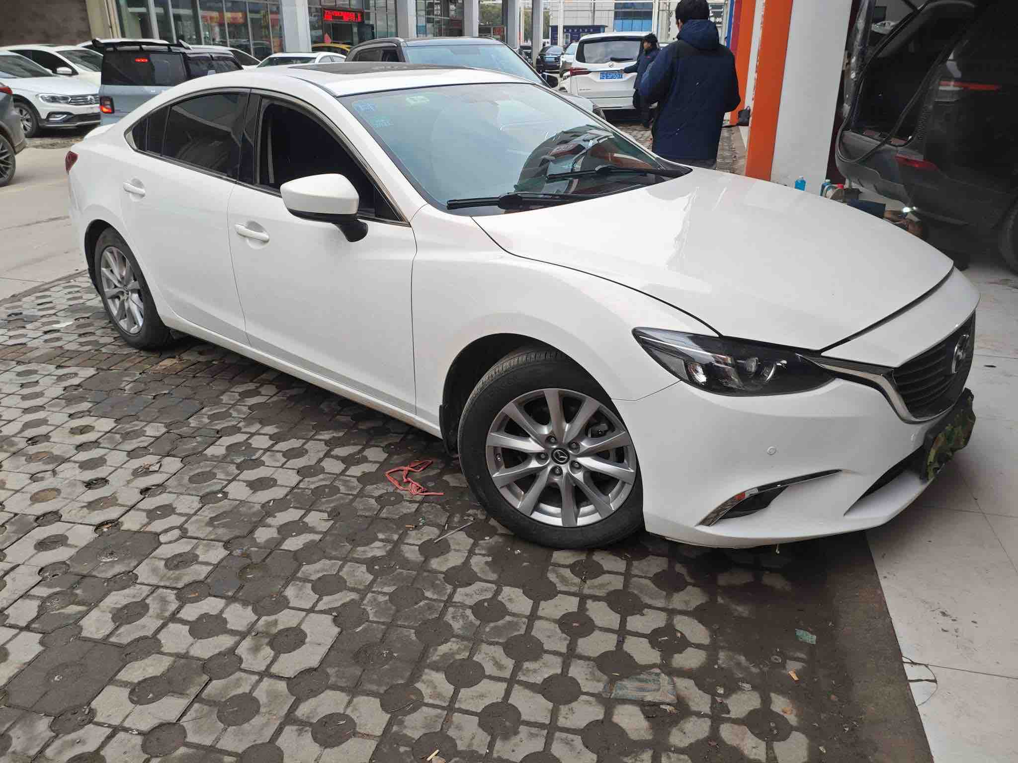 Mazda Atenza 2019 car image #2