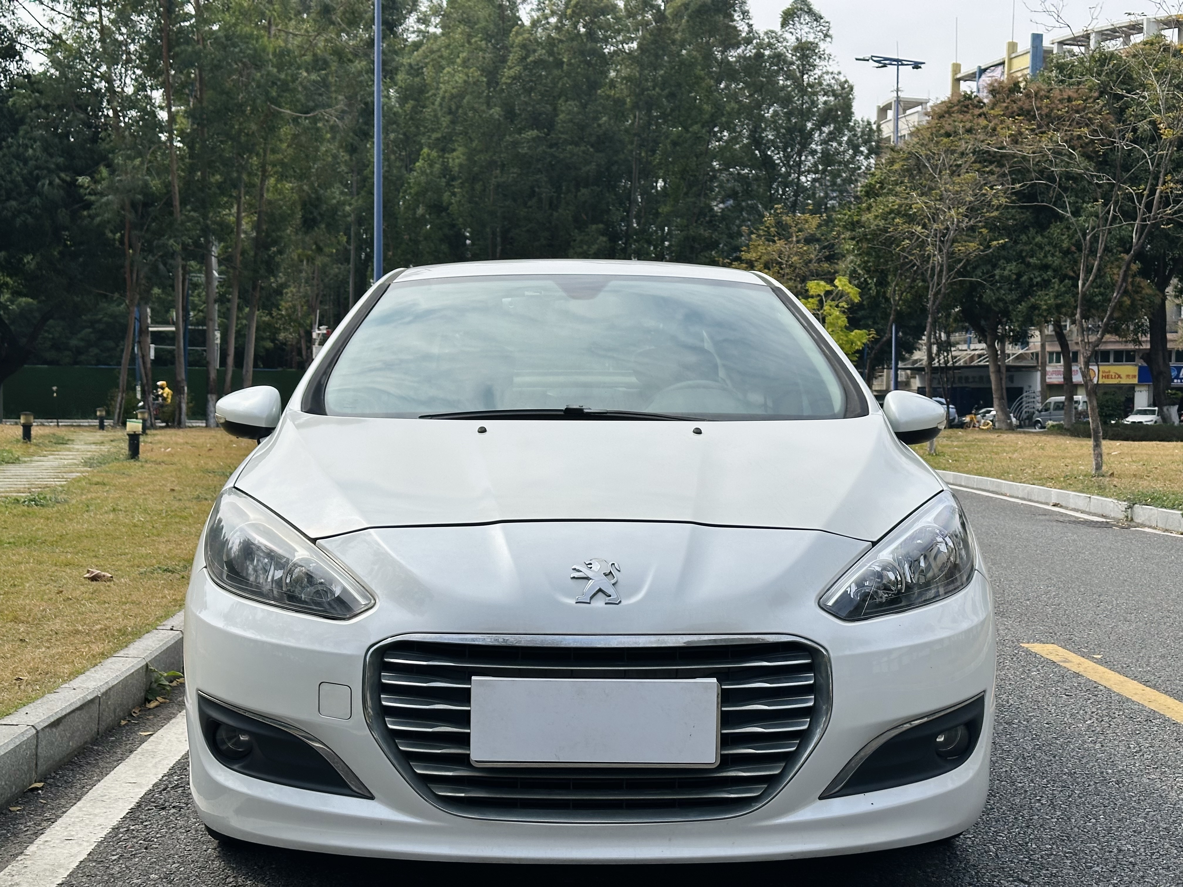 标致 标致308 2015 汽车图片 #2