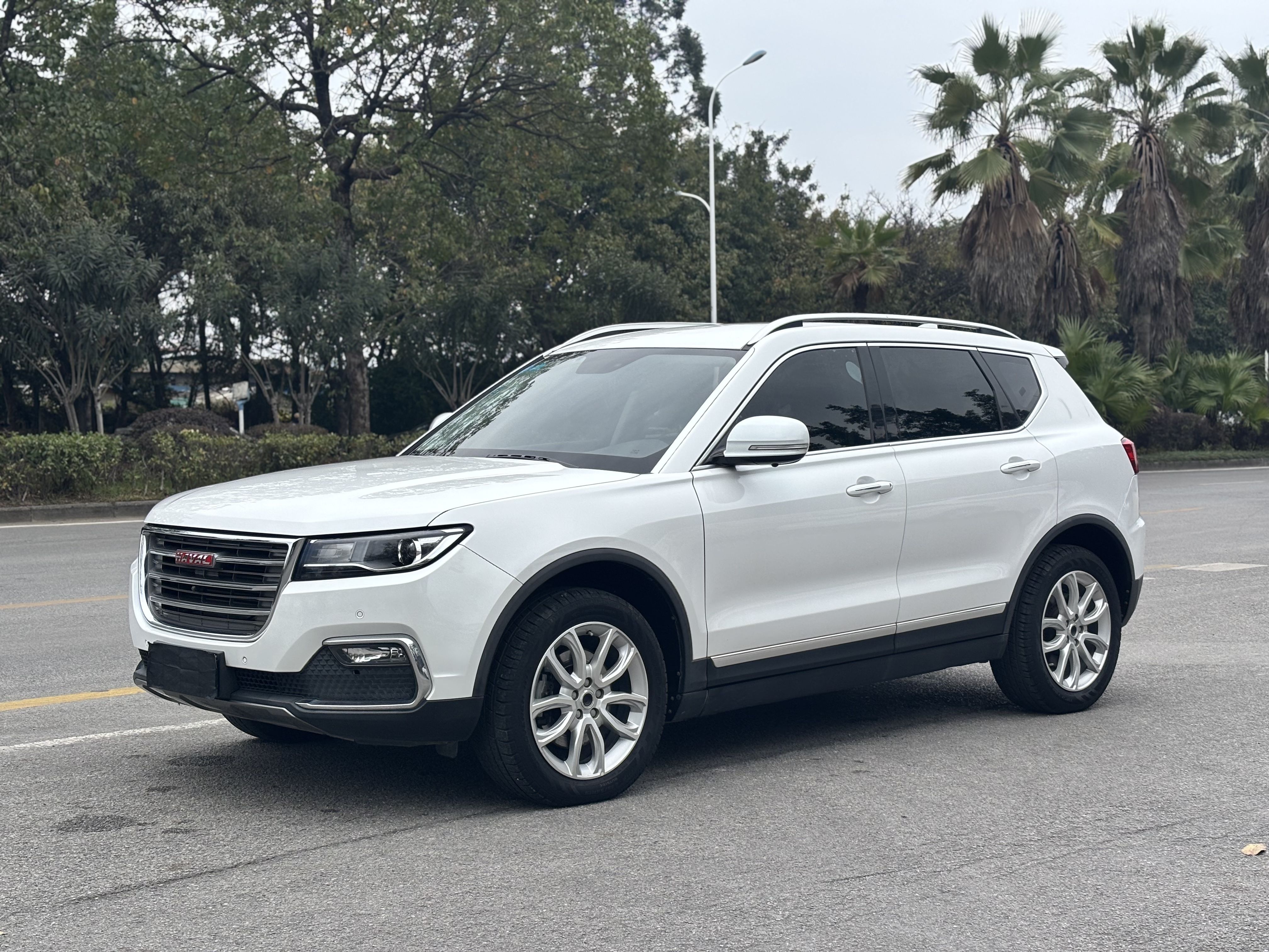 Haval H7 2018 #2 Haval H7 2018 car image #2