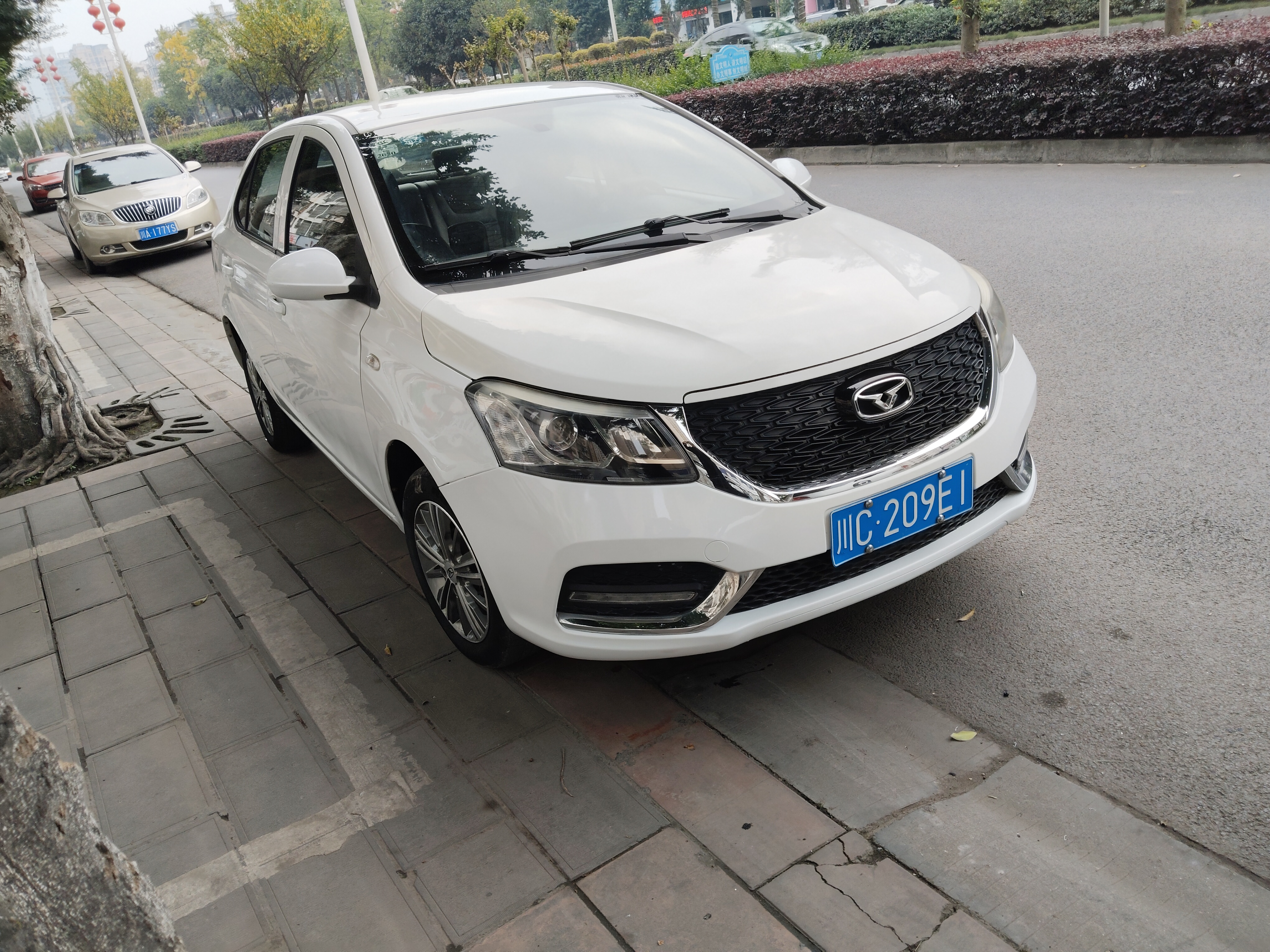 Kaiyi E3 2018 car image #2