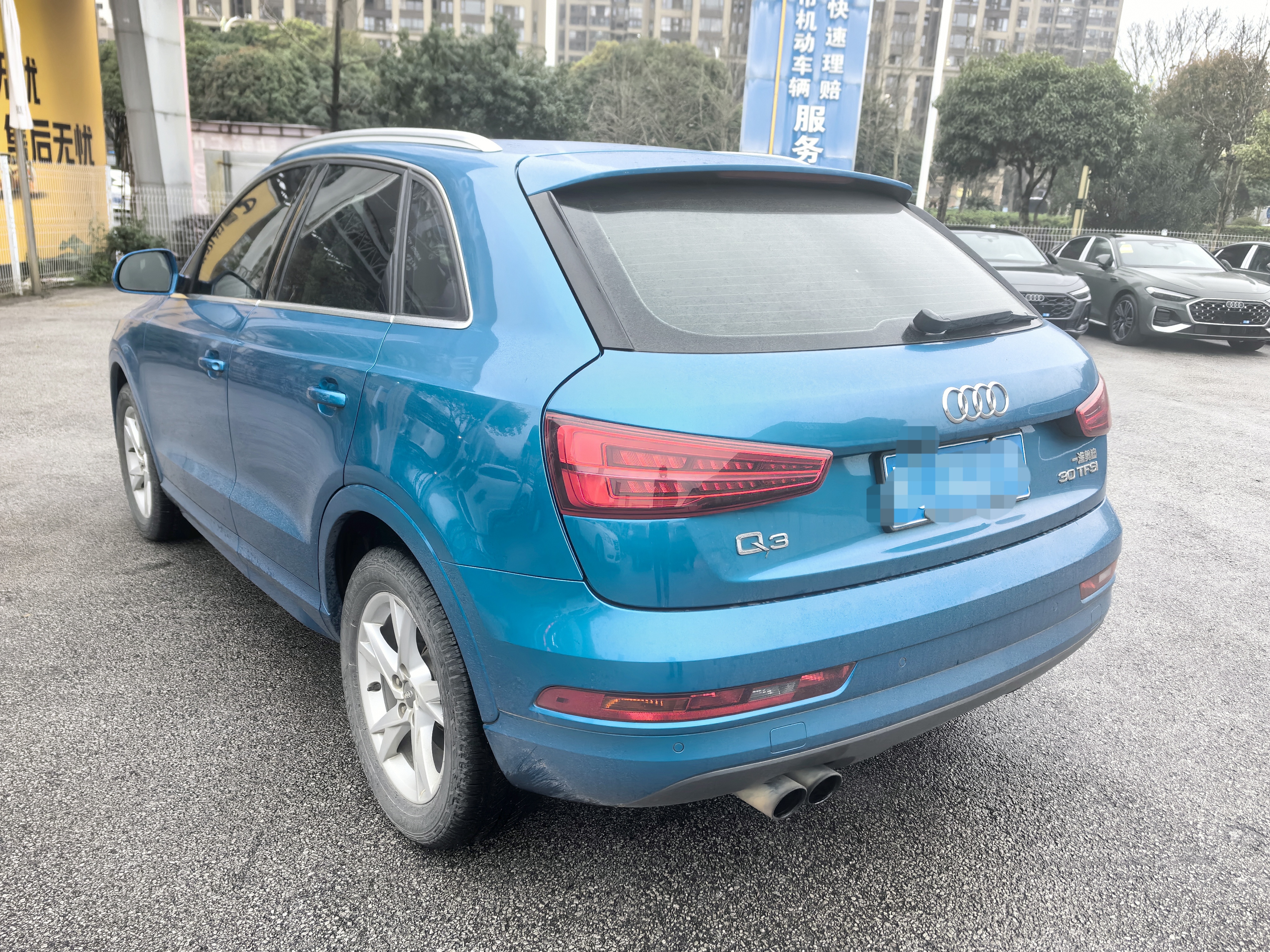 Audi Q3 2018 #2 Audi Q3 2018 car image #2