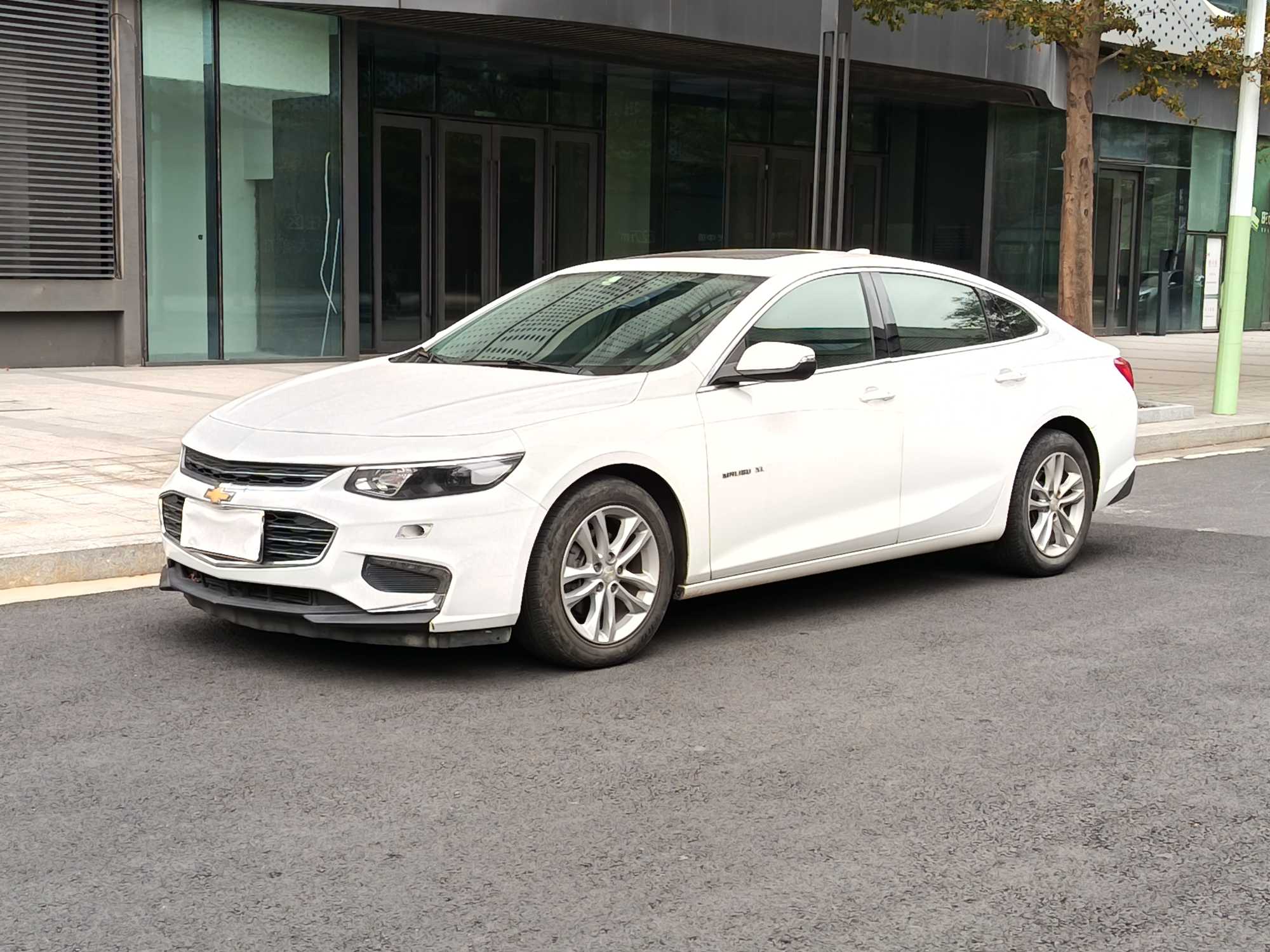 Chevrolet Malibu XL 2016 car image #2