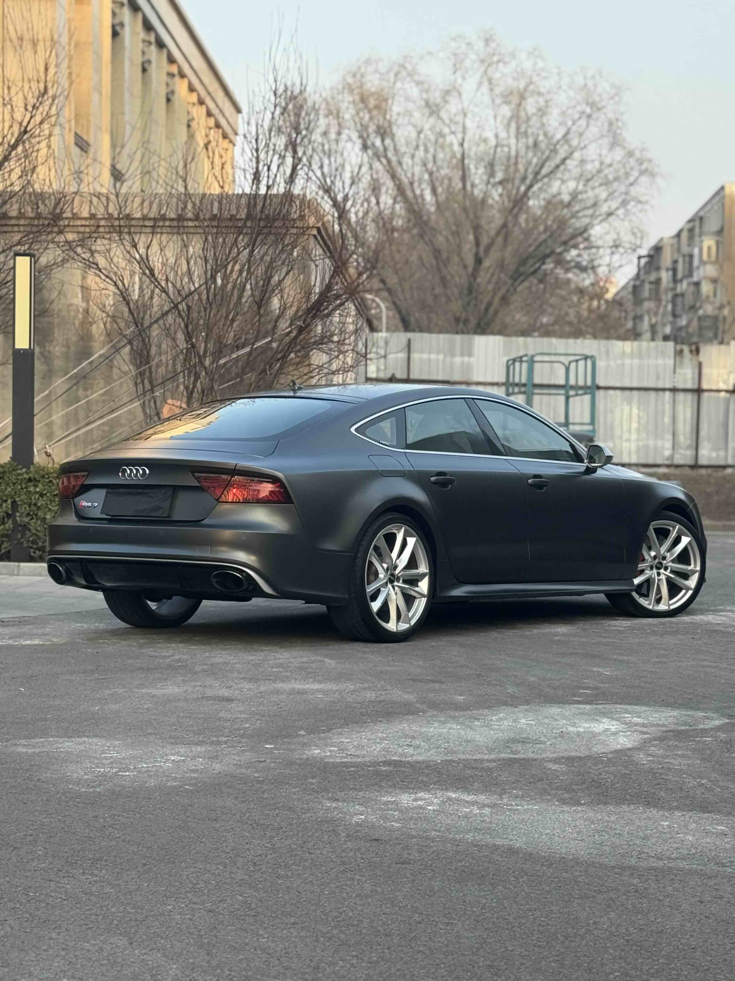Audi RS 7 2019 car image #2
