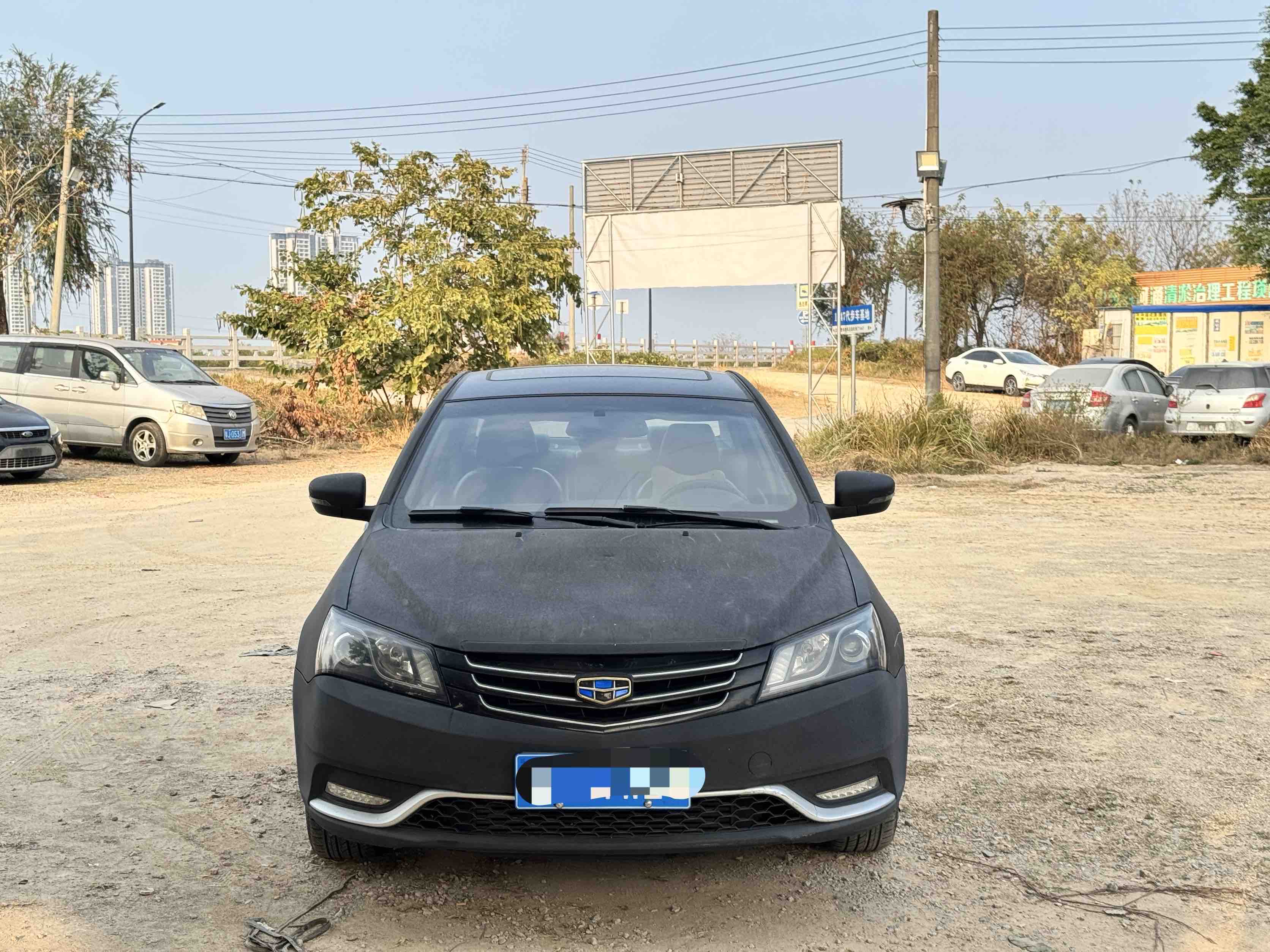GEELY Emgrand 2016 car image #2