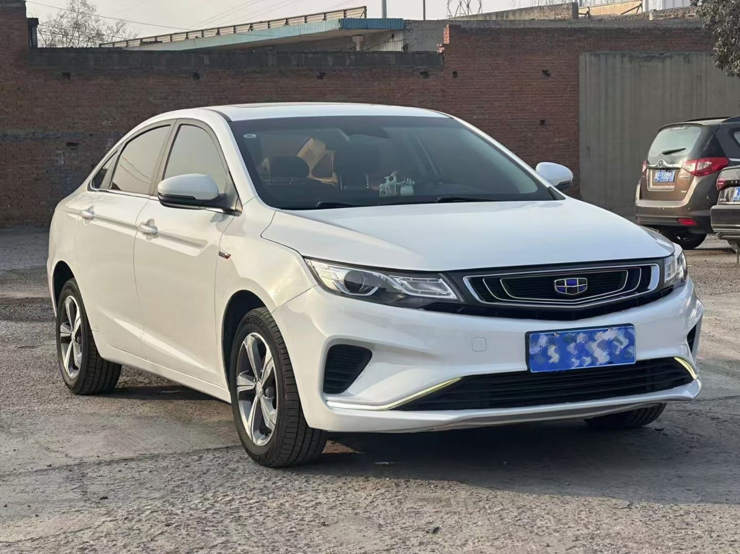 Emgrand GL 2019 #2 Emgrand GL 2019 car image #2