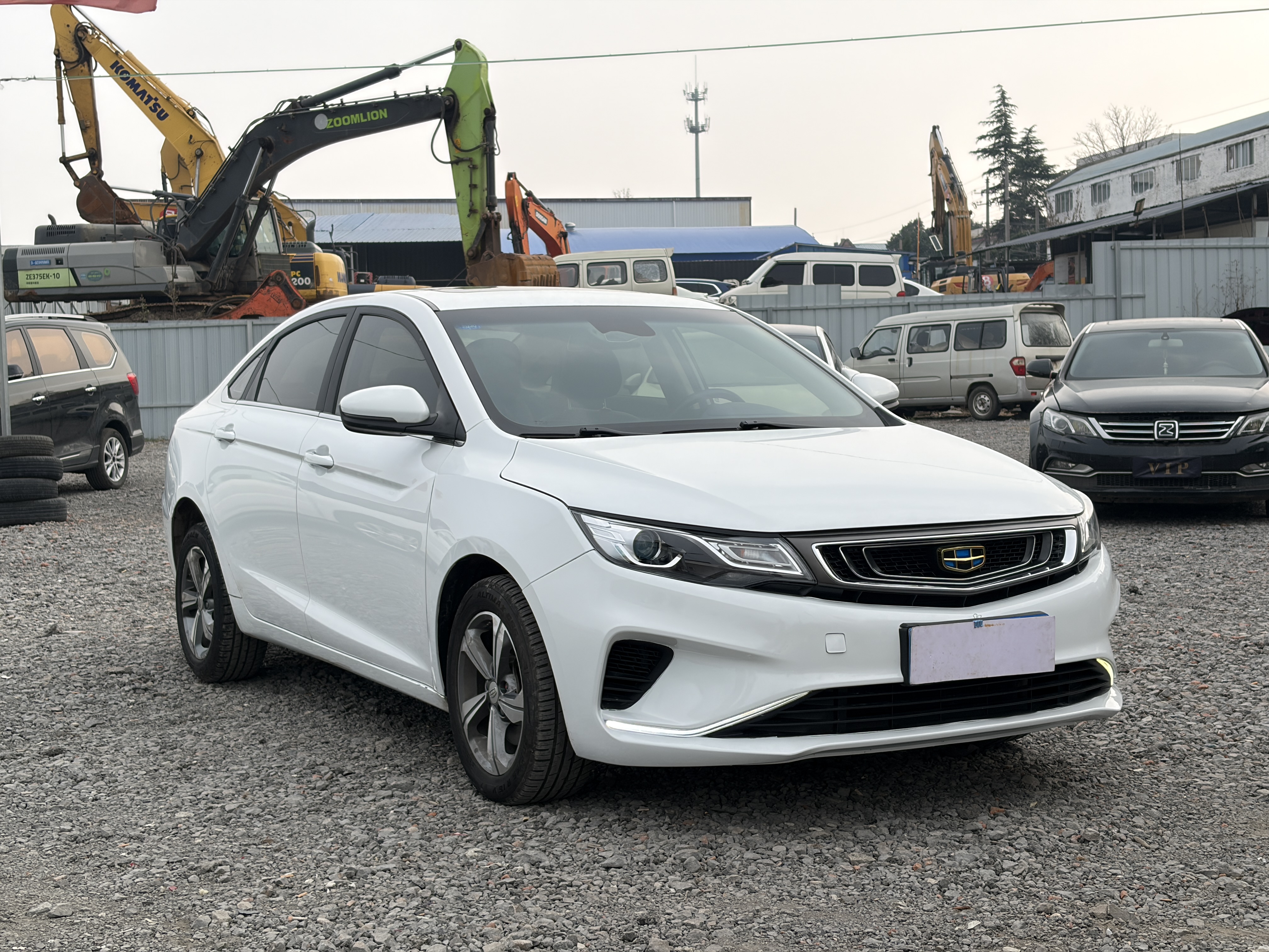 GEELY Emgrand GL 2018 immagine di auto #2