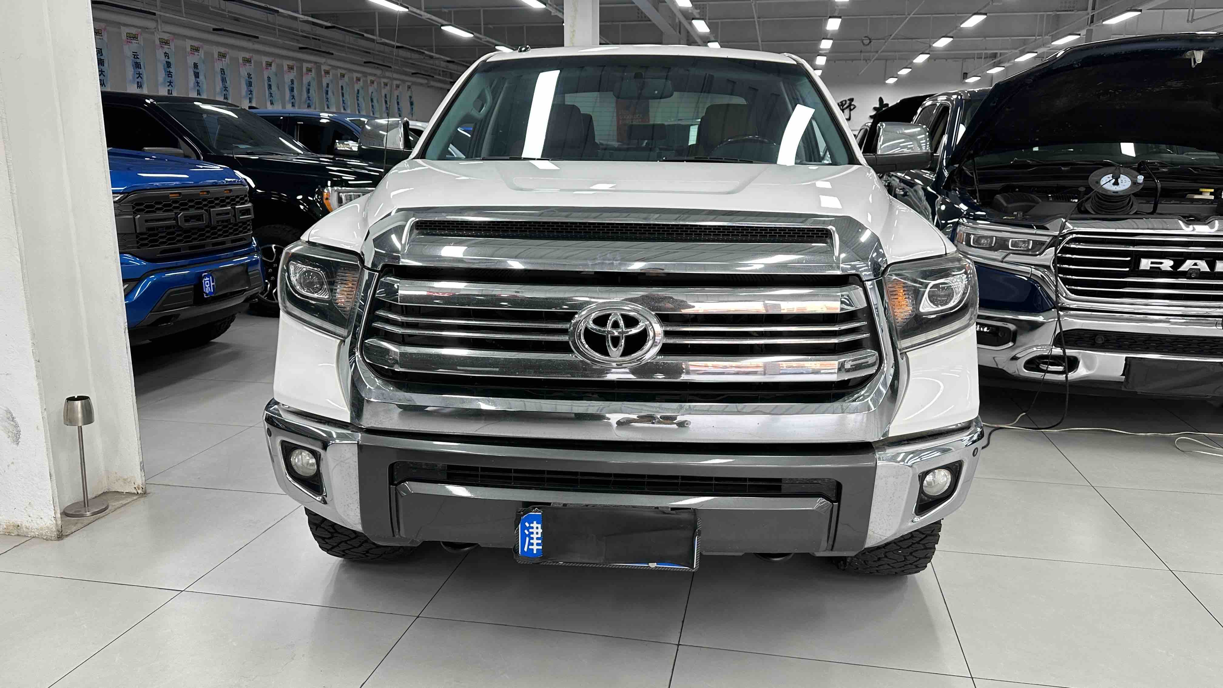 Toyota 2016 #2 Toyota 2016 car image #2