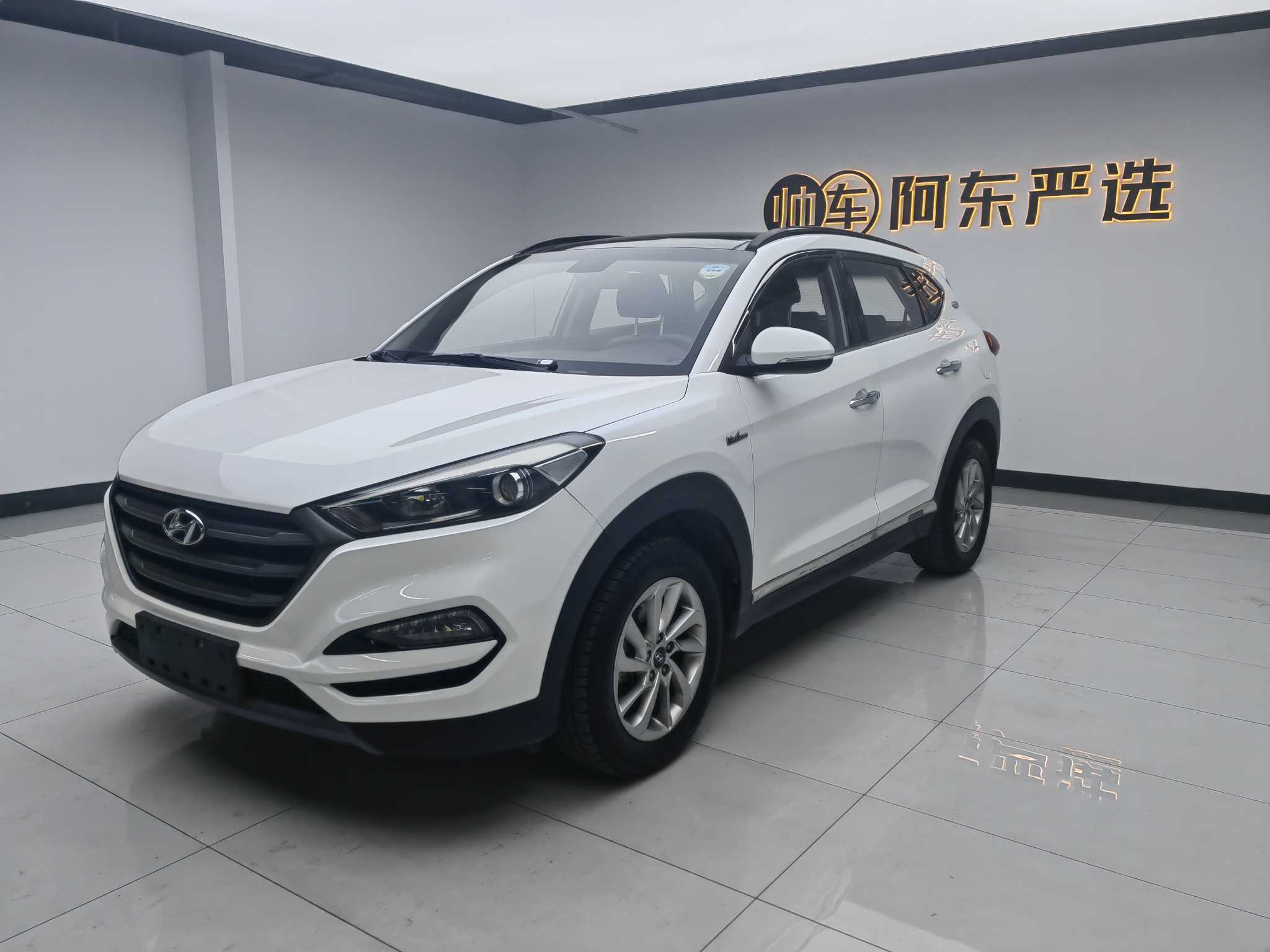 Hyundai Tucson 2018 immagine di auto #2