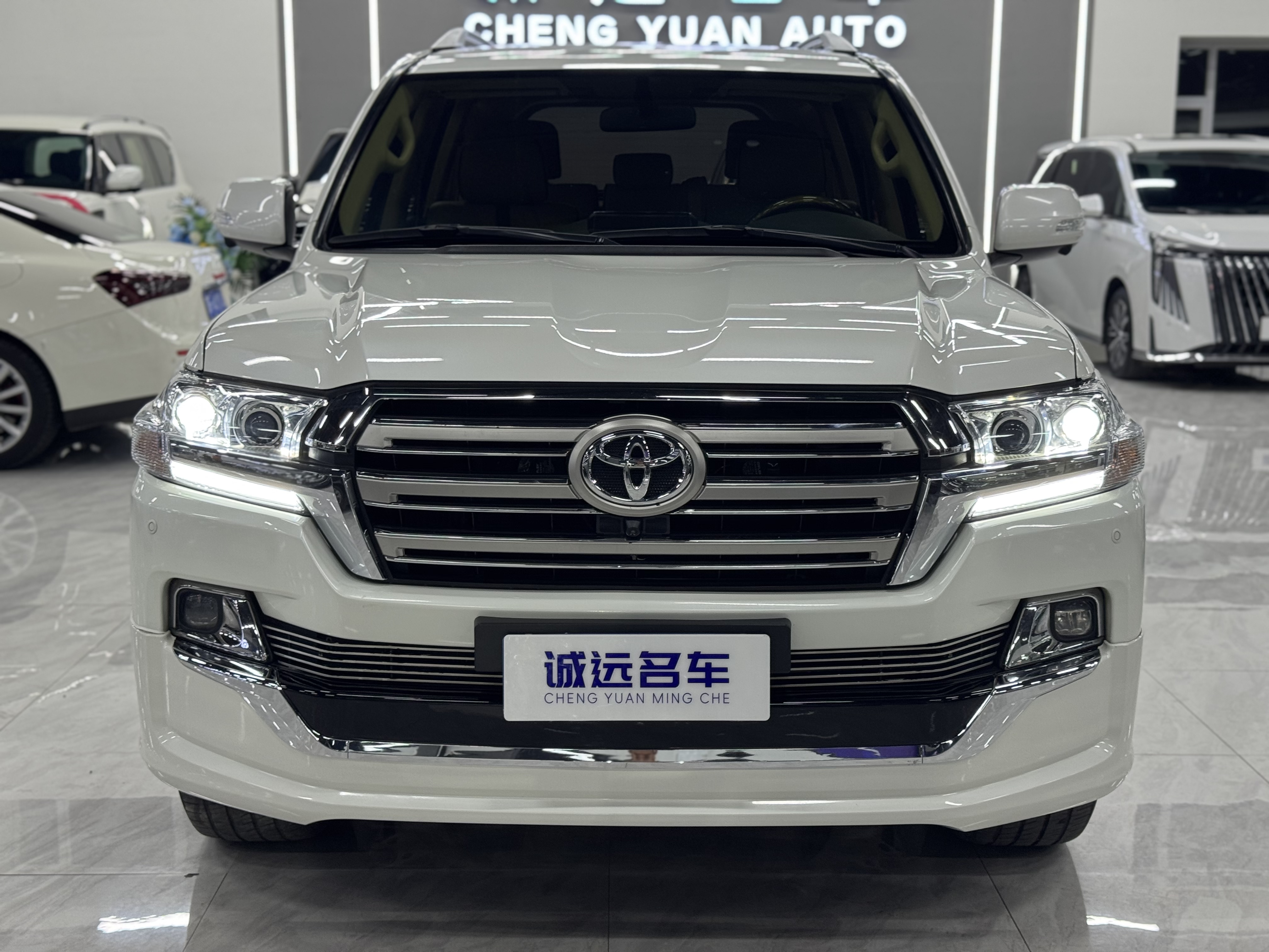 Toyota 2016 #2 Toyota 2016 car image #2