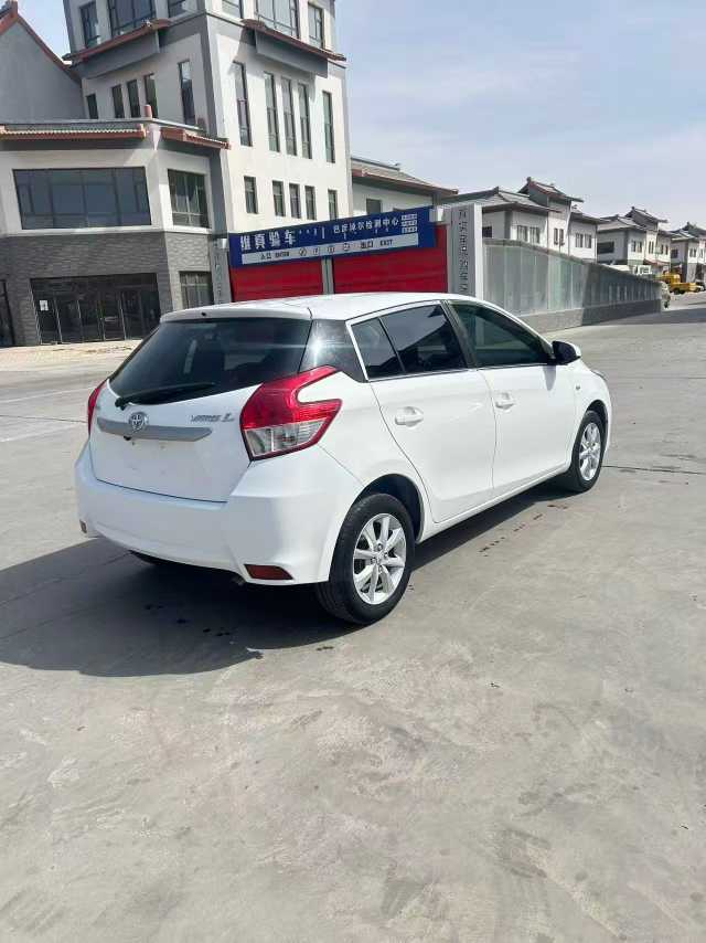 Toyota Yaris L Zhixuan 2015 car image #2