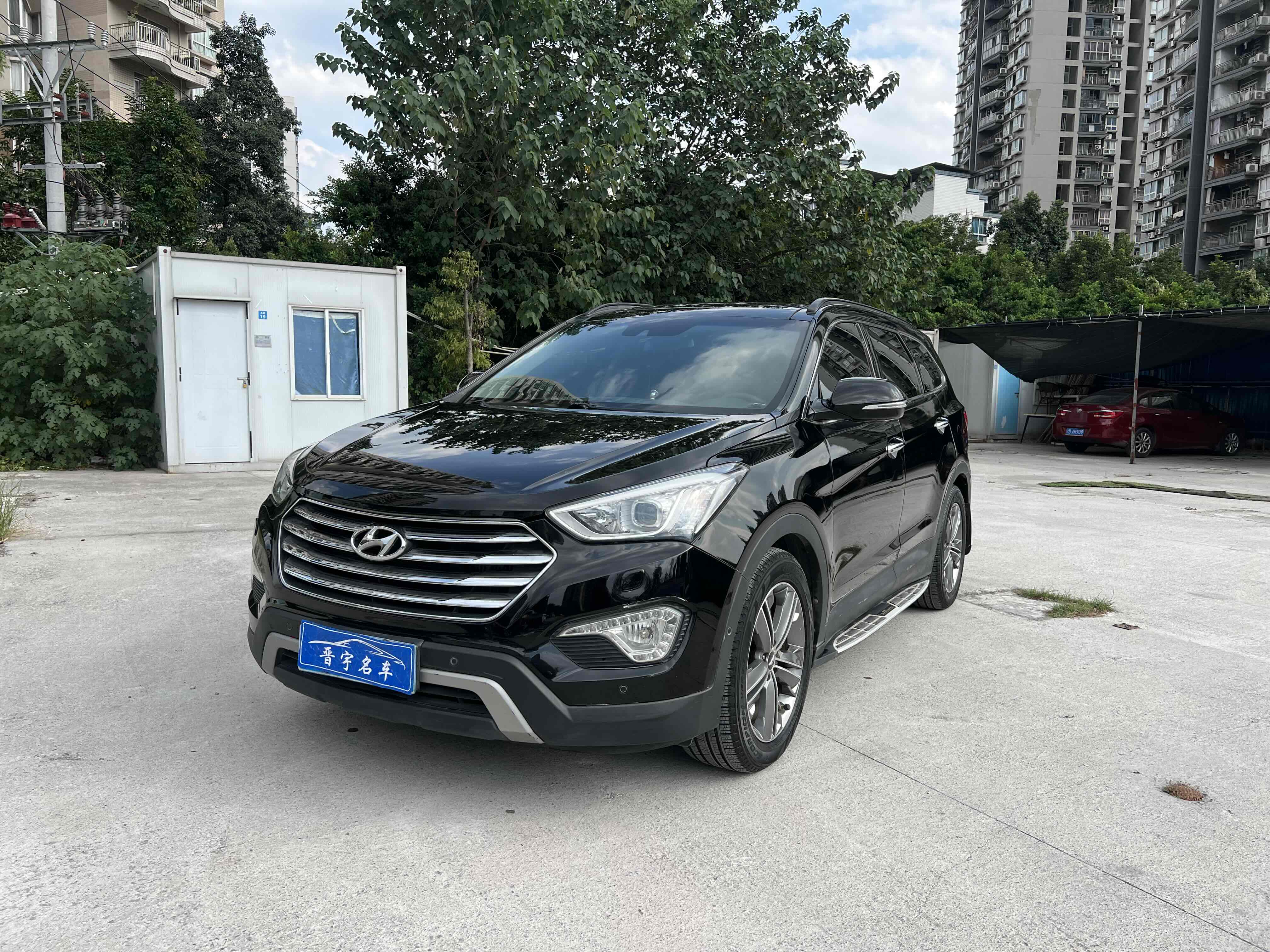 Hyundai Grand Santa Fe 2014 car image #2