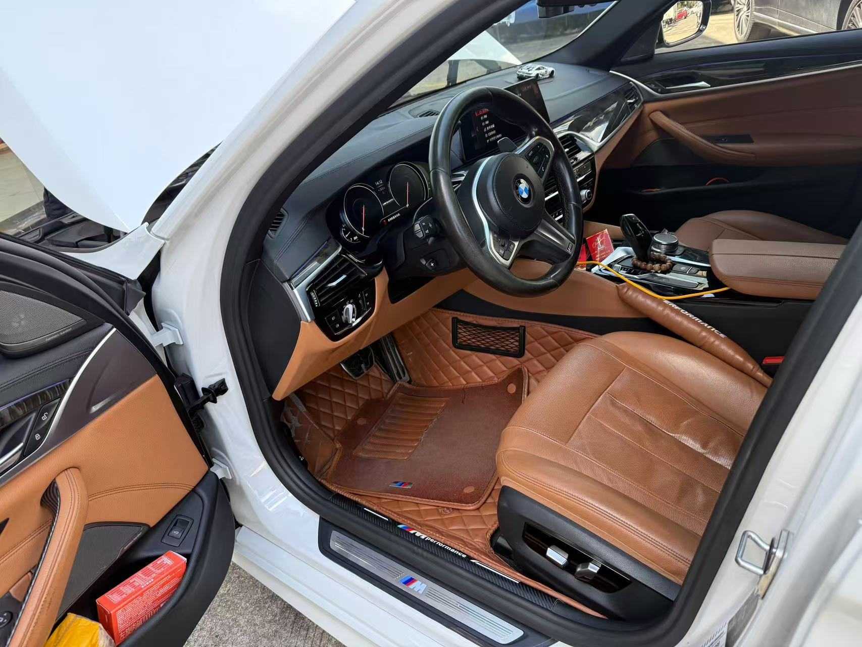 BMW 5 Series 2017 #2 BMW 5 Series 2017 car image #2
