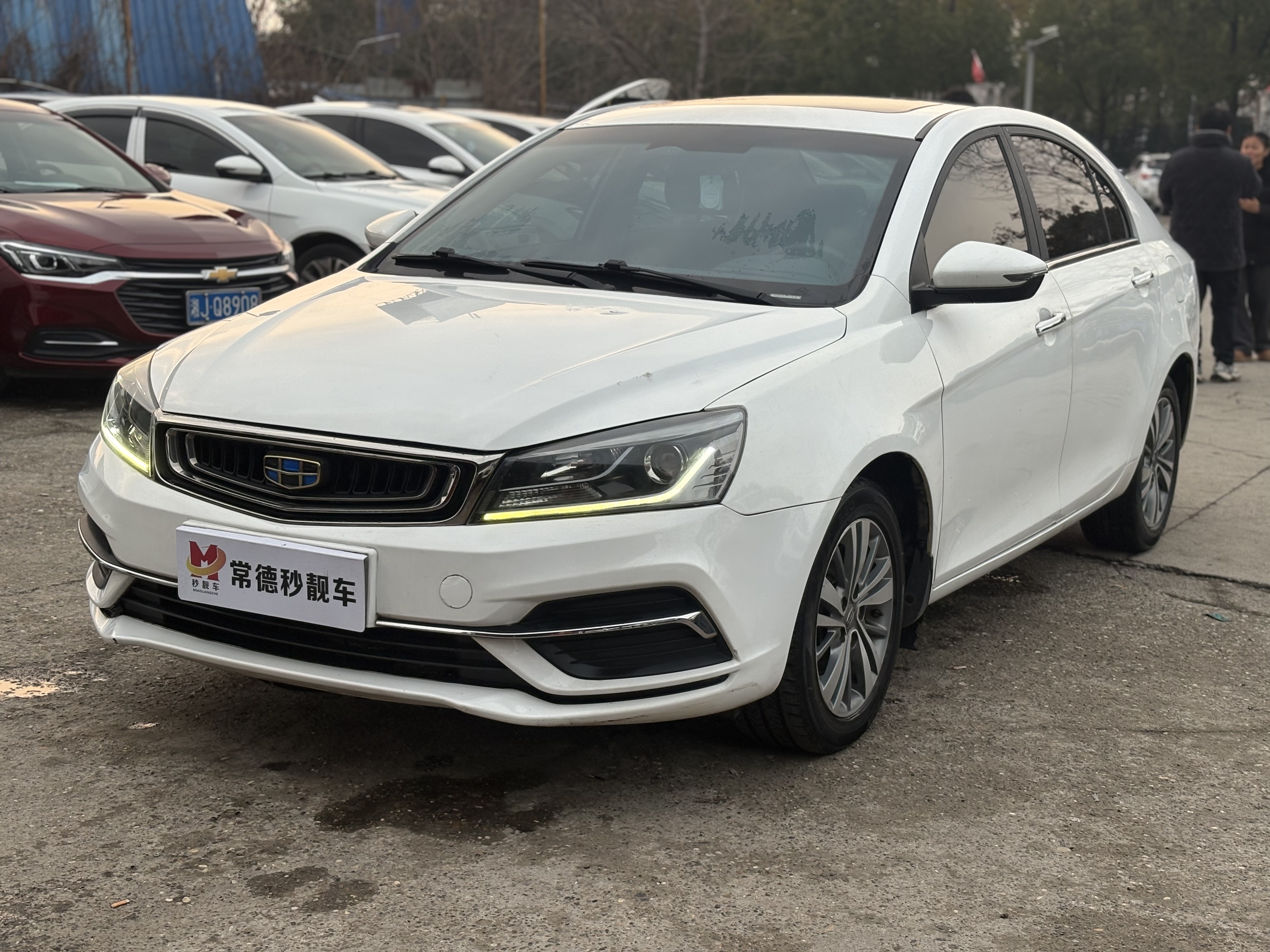 GEELY Emgrand 2018 immagine di auto #2