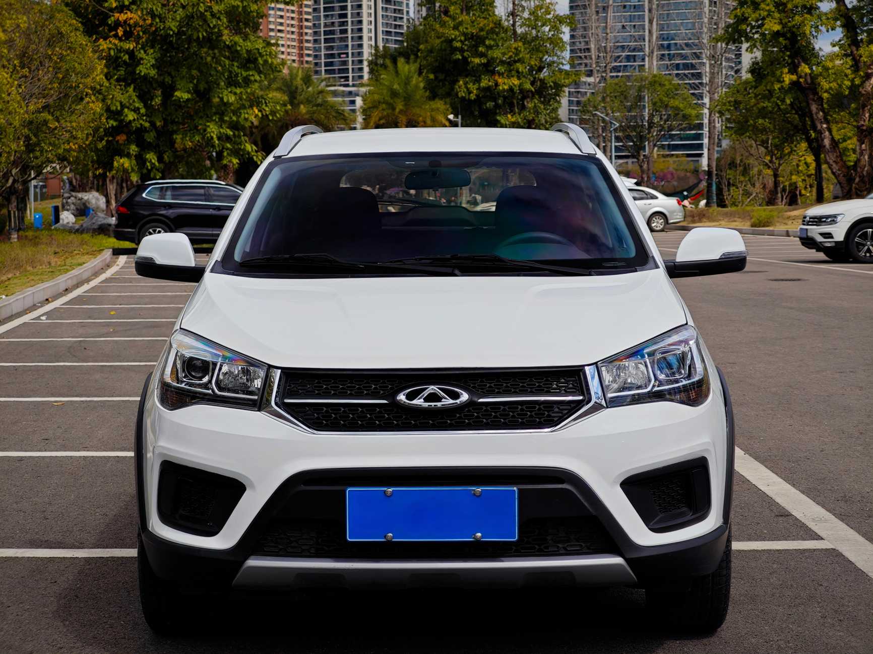 Chery Tiggo 3x 2018 car image #2